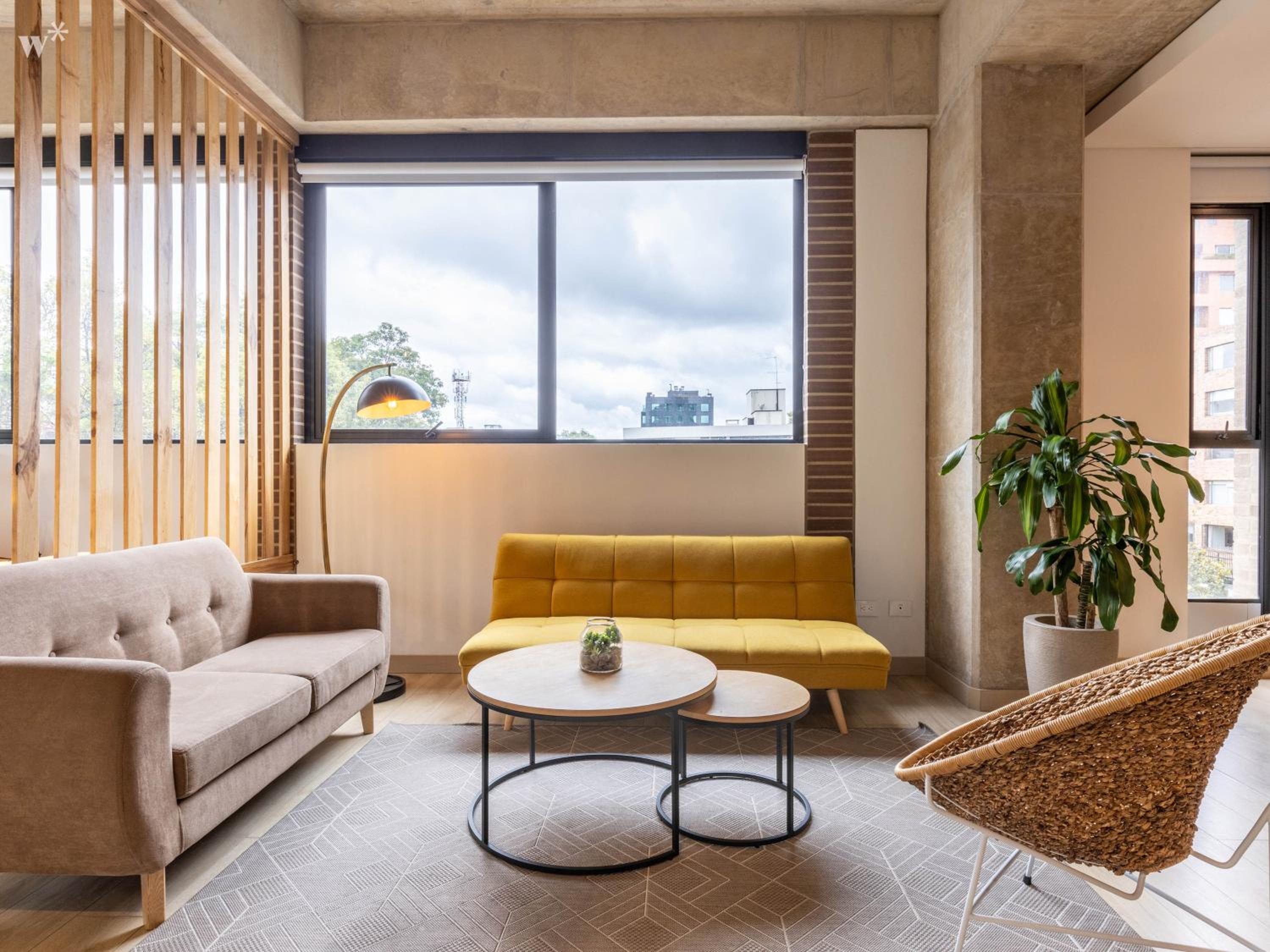 One-bedroom Loft Apartment 