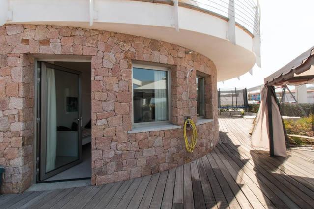 Two-Bedroom House with Sea View photo 2