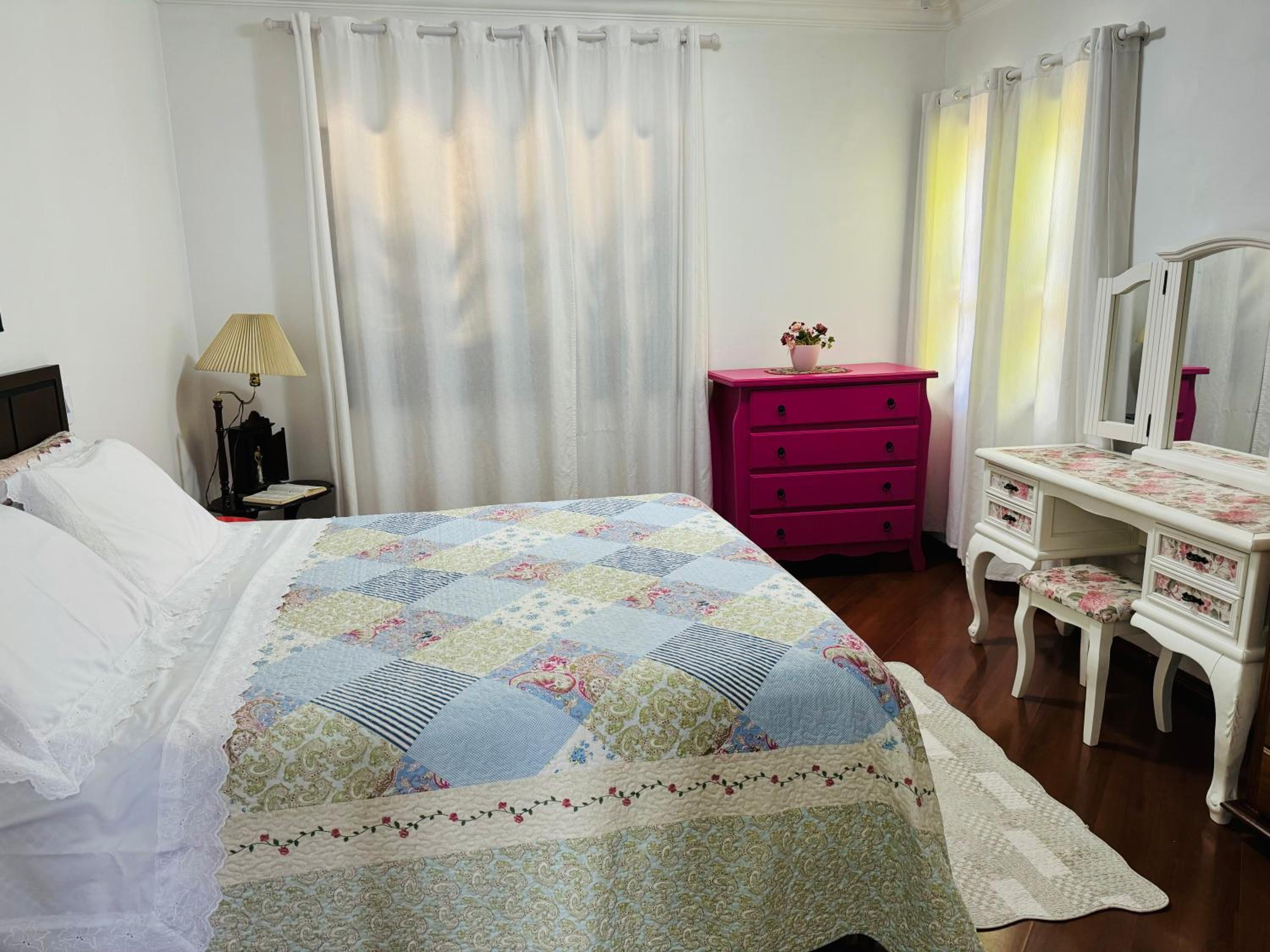 Two-Bedroom House photo 3