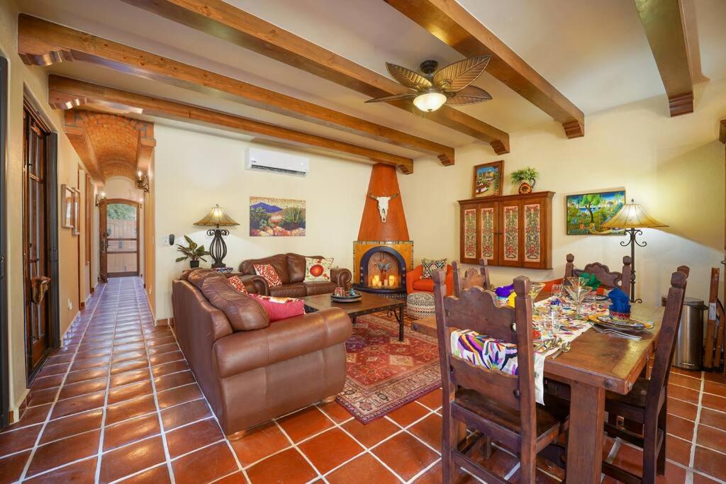 Three-Bedroom House photo 1