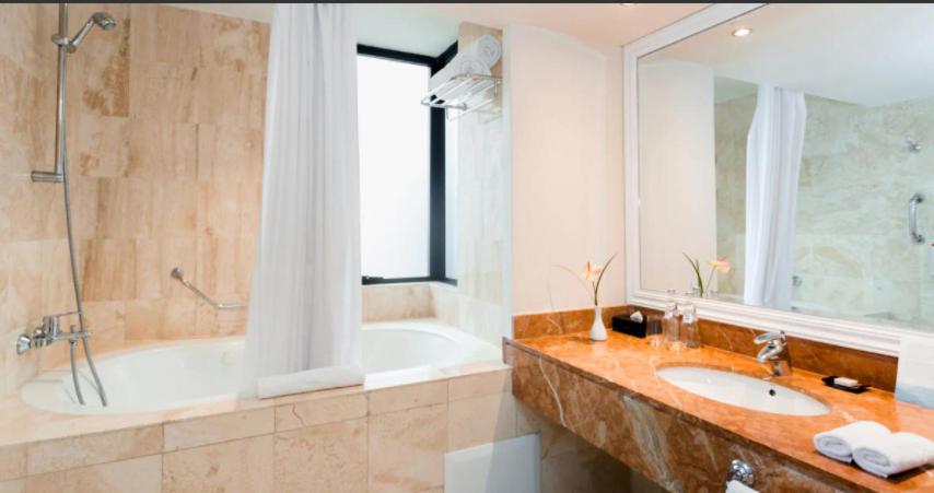 Junior Suite - Photo 11