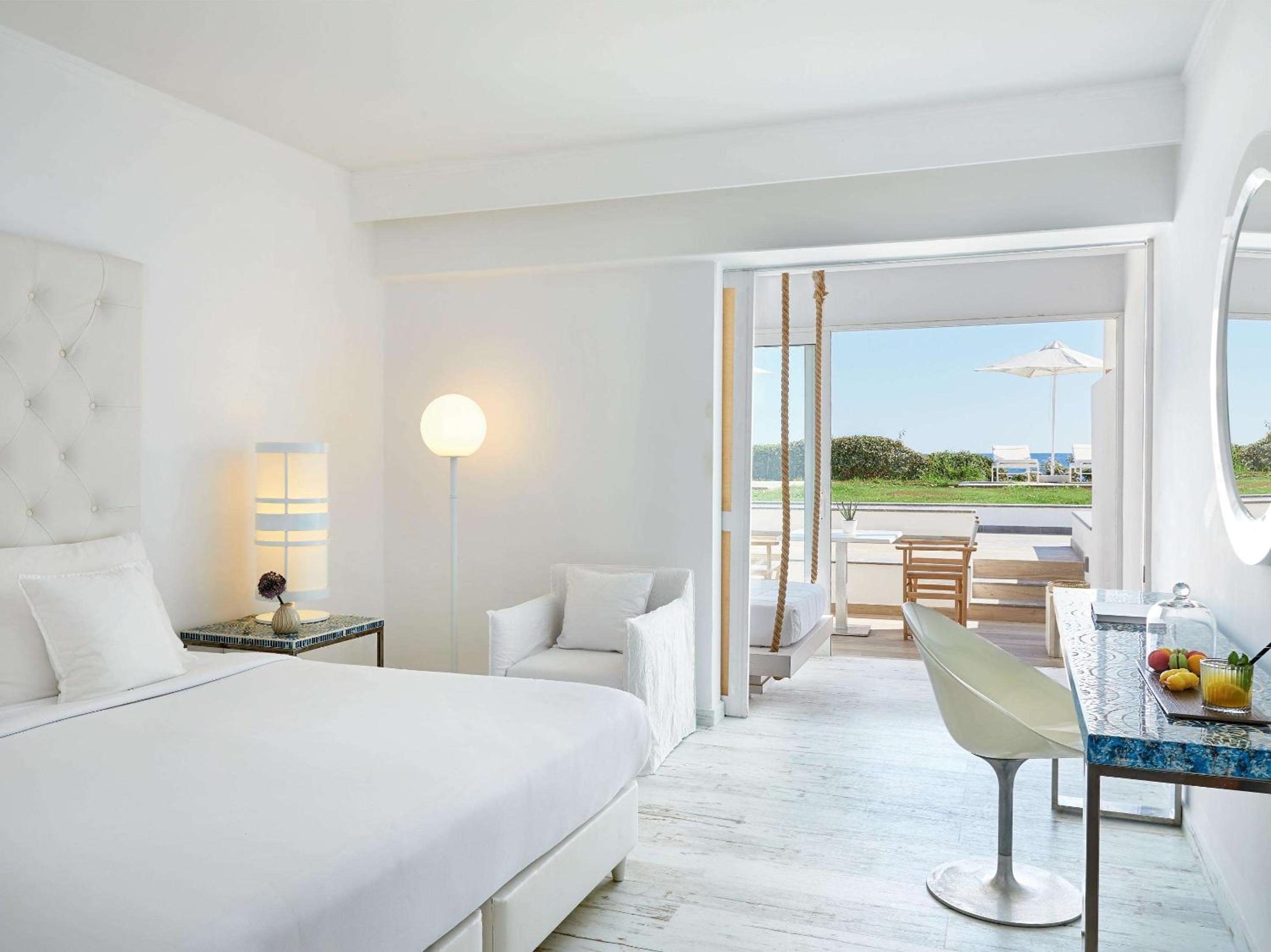 Prestige Guestroom Sea View with Garden - Photo 1