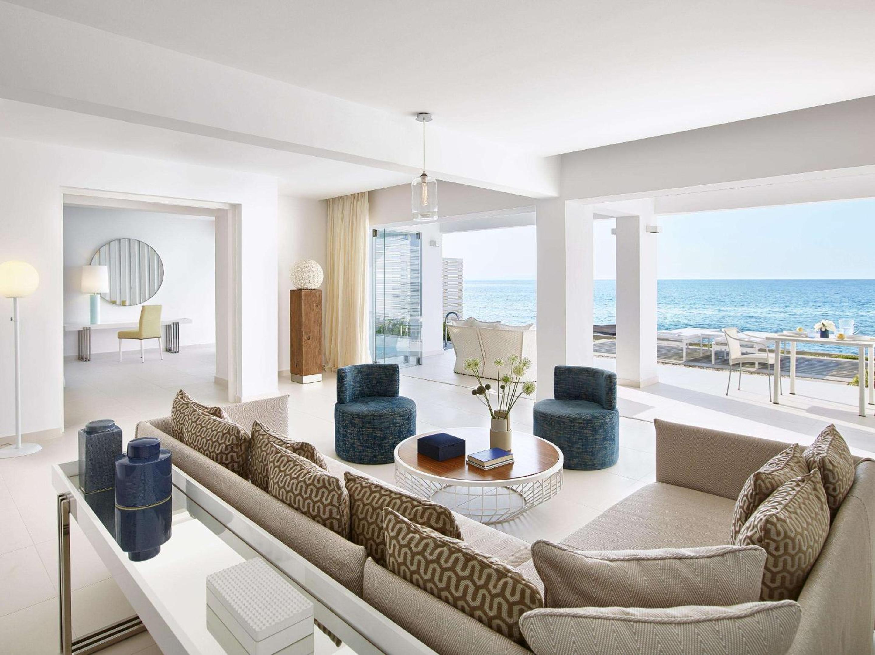 Villa White, Seafront Prive Pool - Photo 5