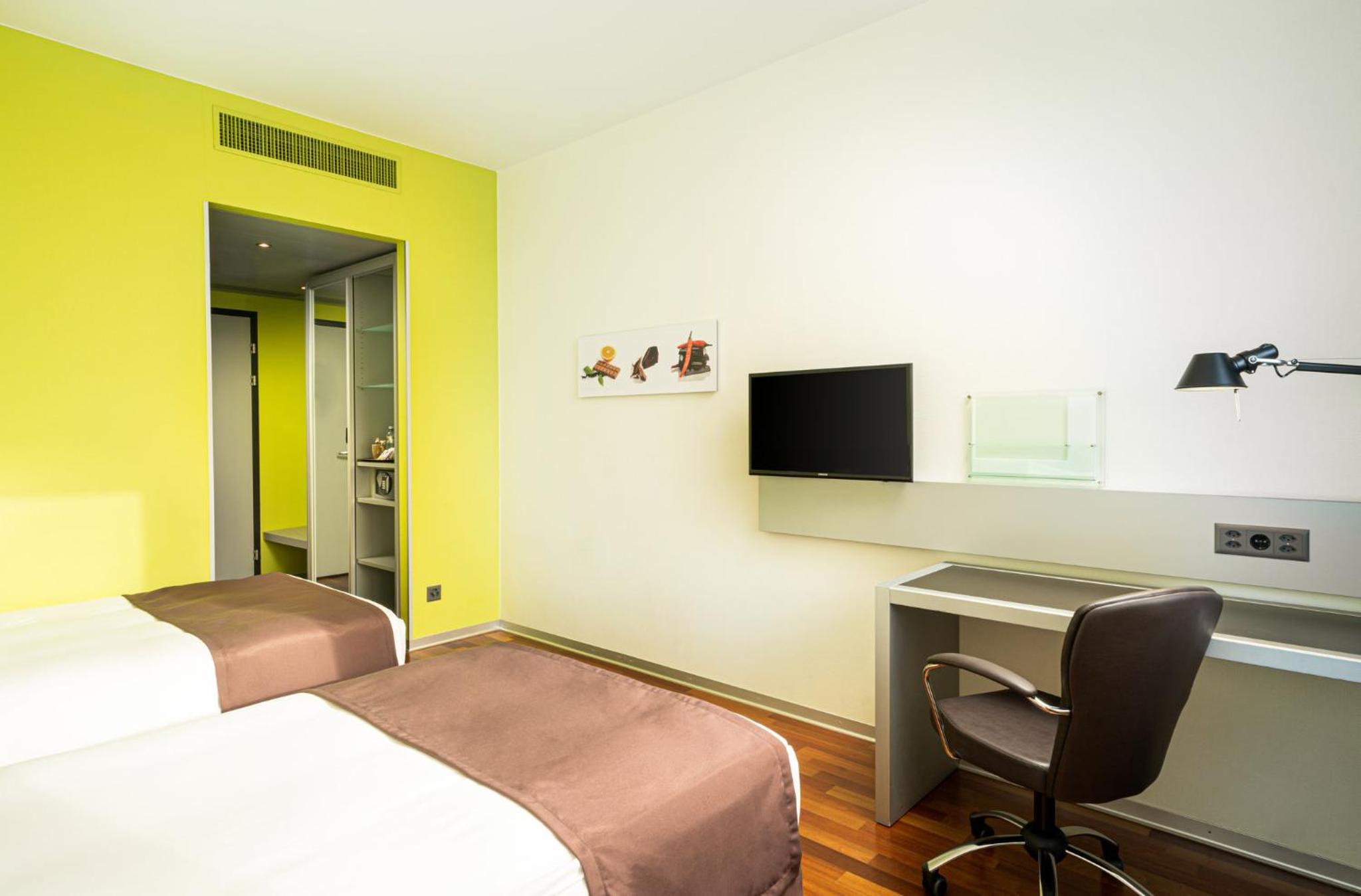 Standard Room - Photo 5