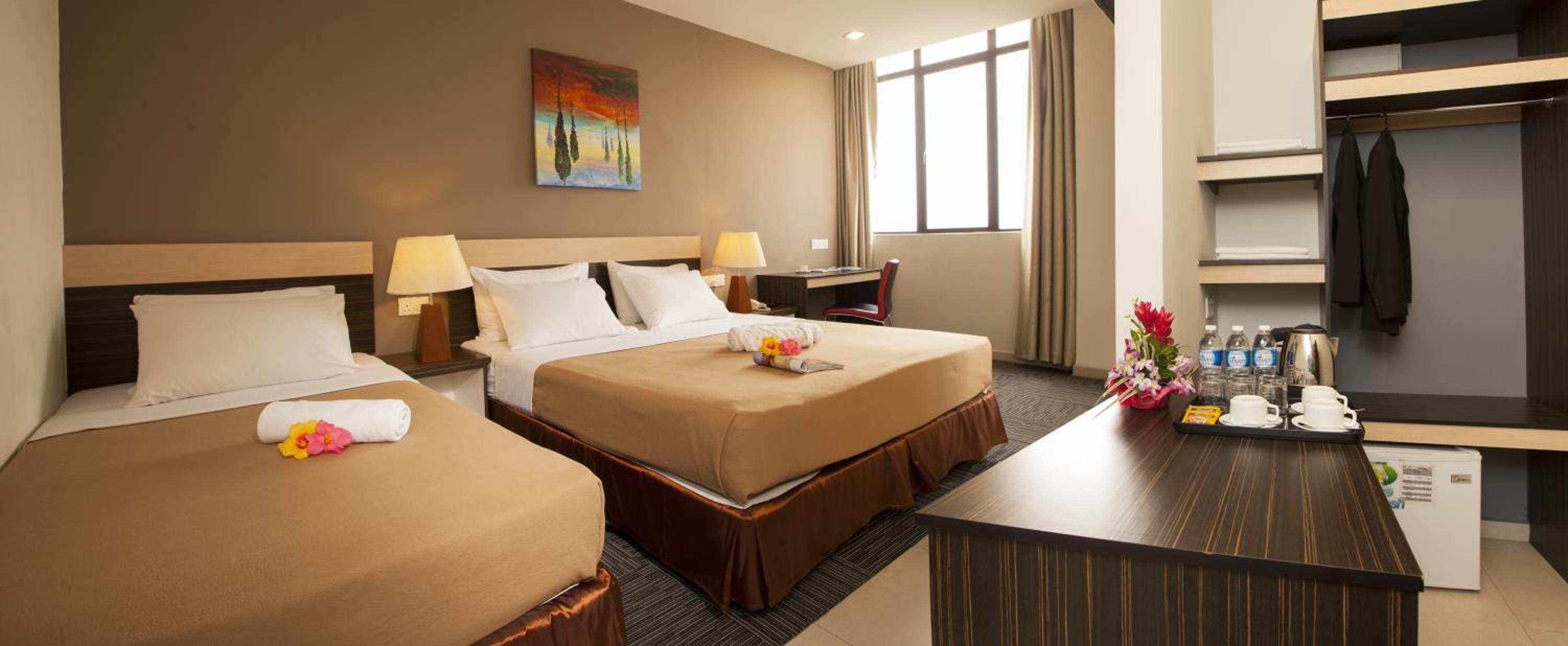 Deluxe Triple Room