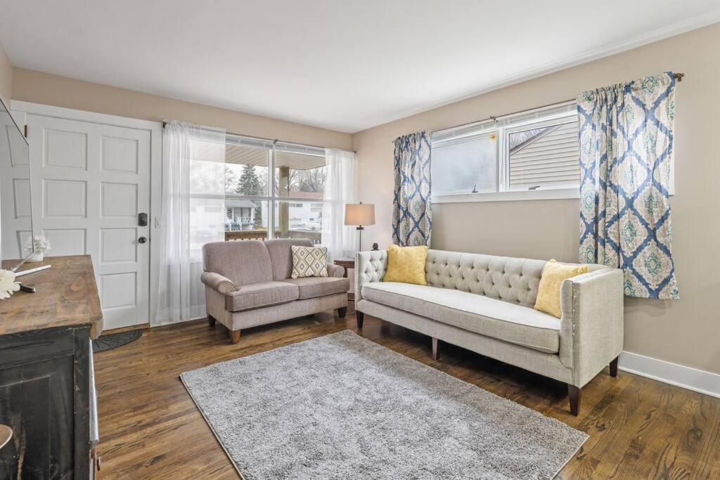 Four-Bedroom House photo 1