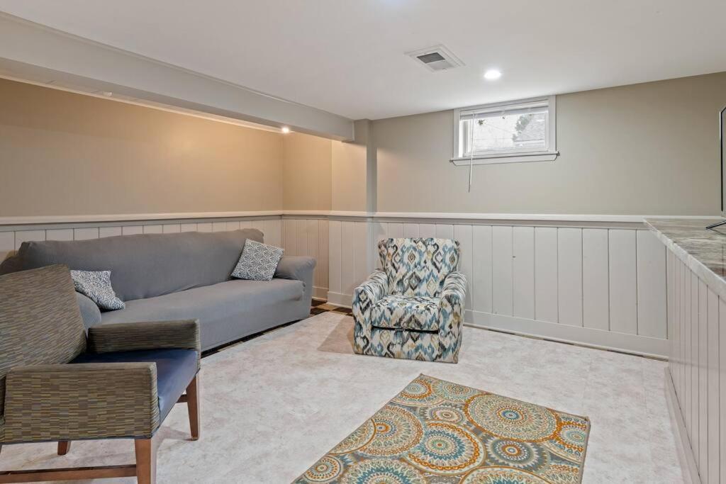 Four-Bedroom House photo 2