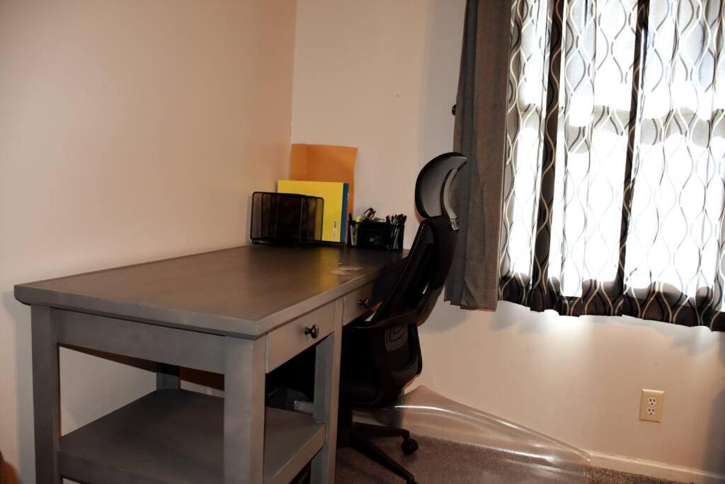 Four-Bedroom House photo 2