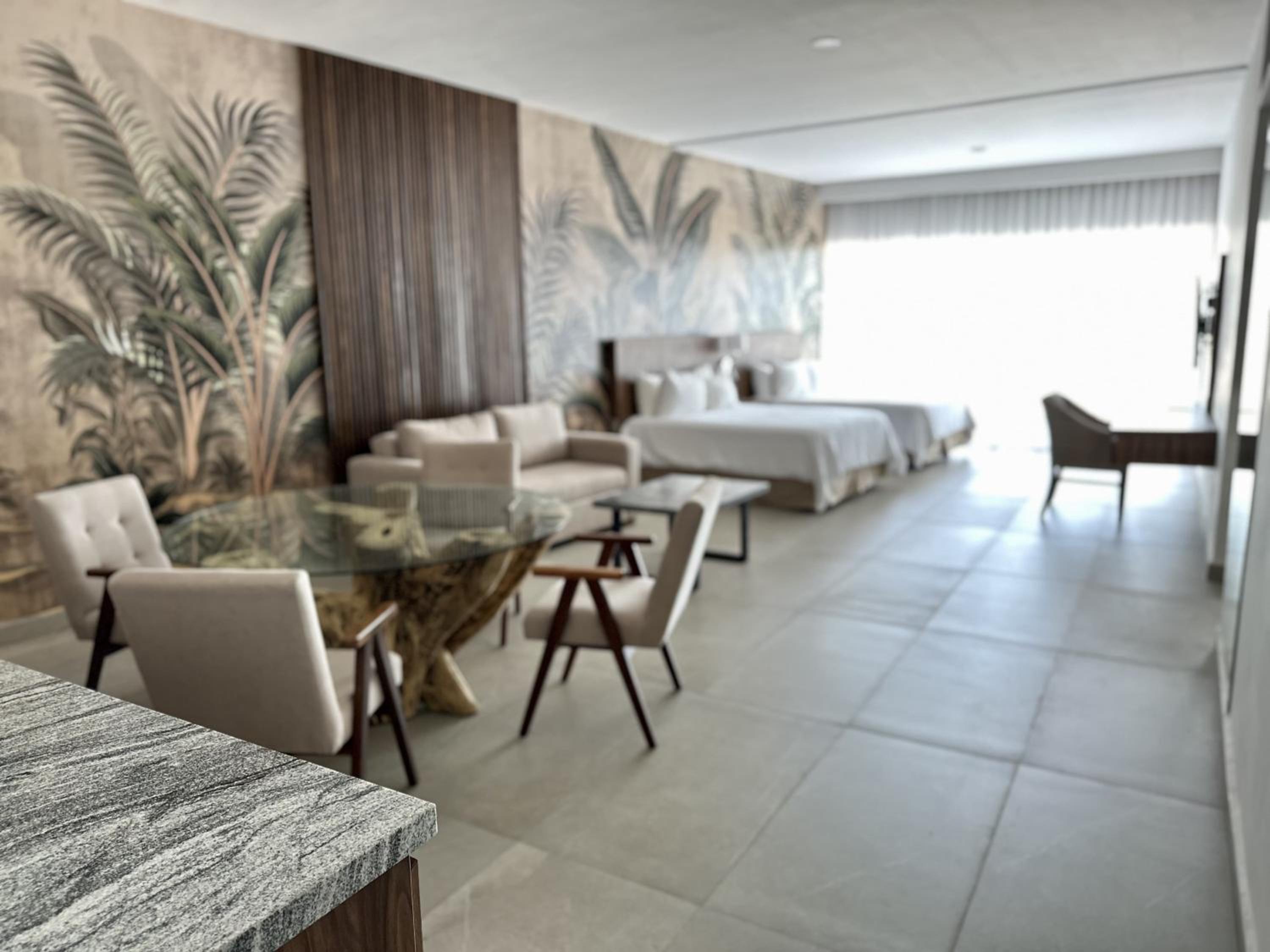 Suite with Sea View
