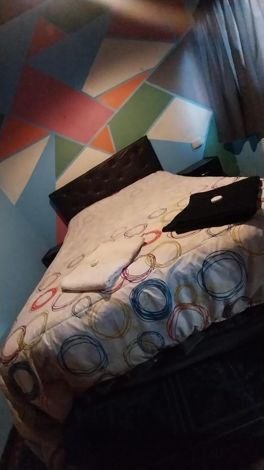 Standard Queen Room photo 2