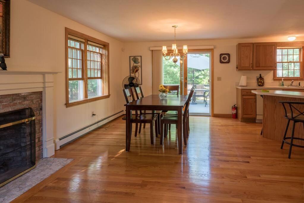 Four-Bedroom House photo 2