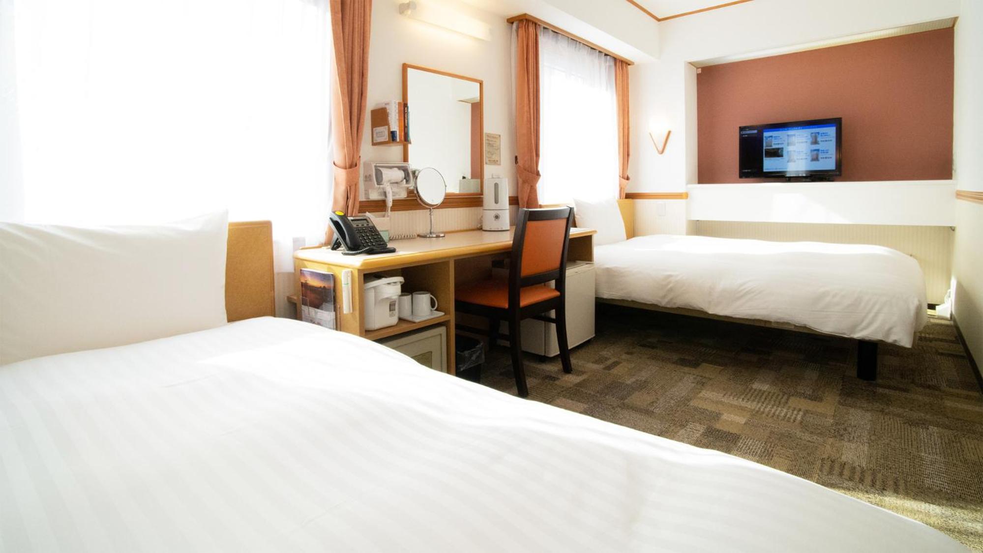 Accessible Room - Non-Smoking photo 1