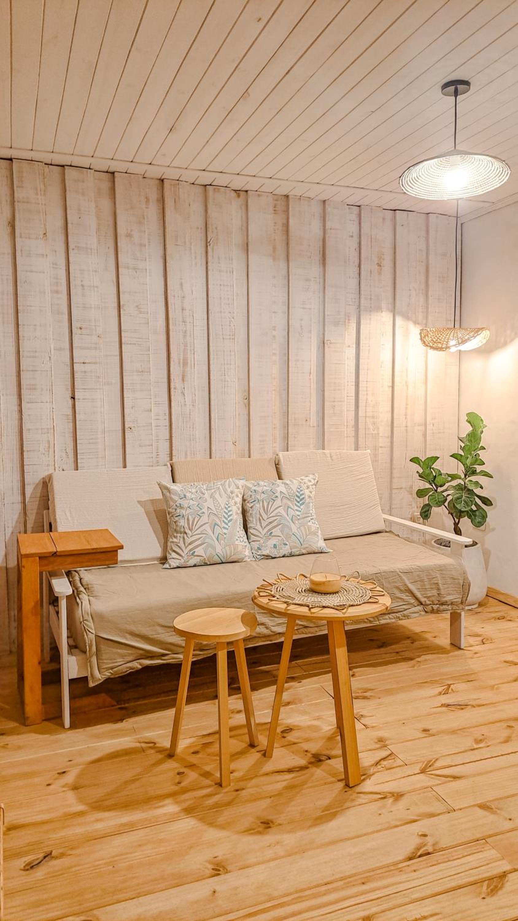 One-Bedroom House photo 1