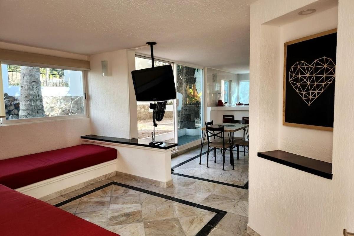 One-Bedroom Villa photo 1