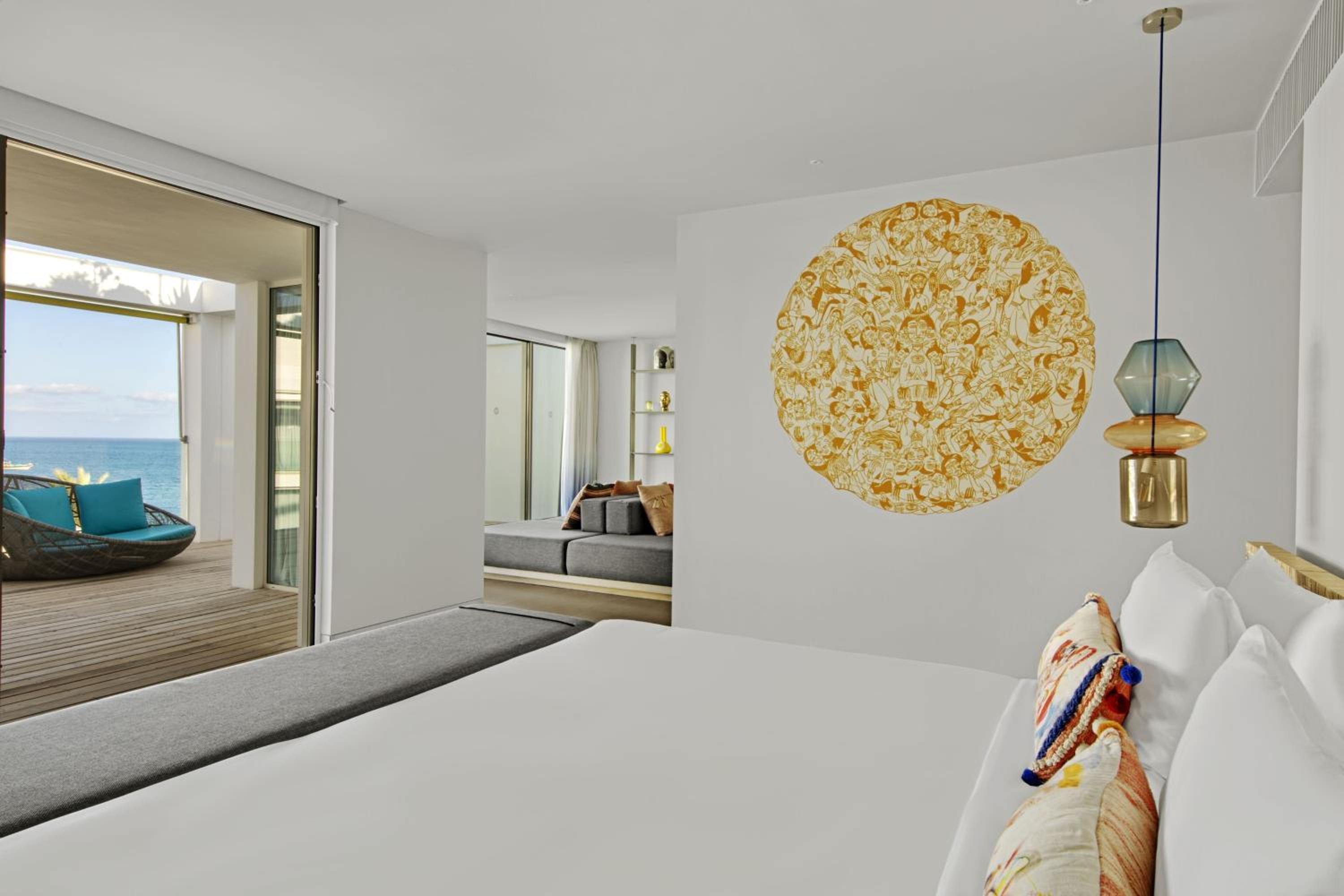 Oasis King Suite with Sea View and Terrace