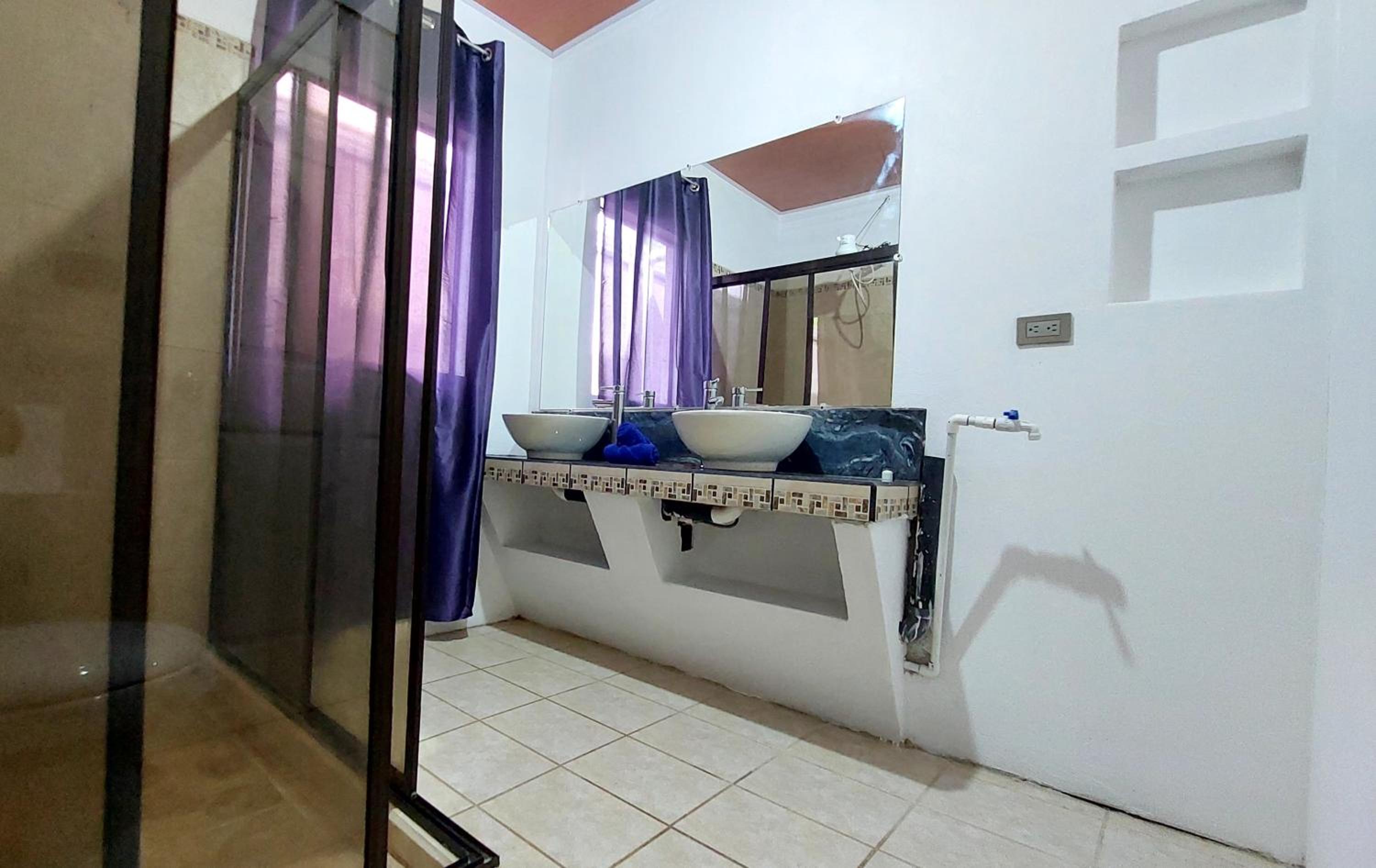 Two-Bedroom Deluxe Apartment With Balcony photo 2