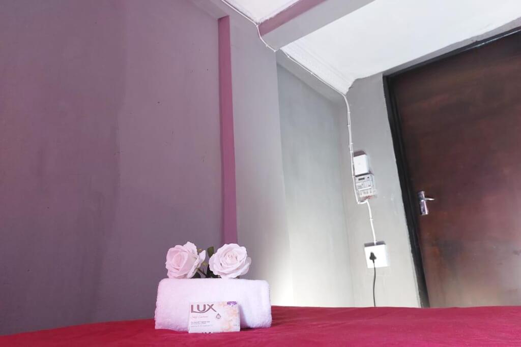 Budget Double Room - Photo 4