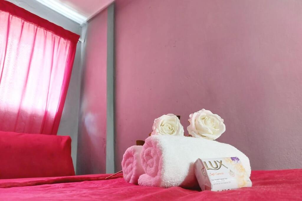 Budget Double Room - Photo 2