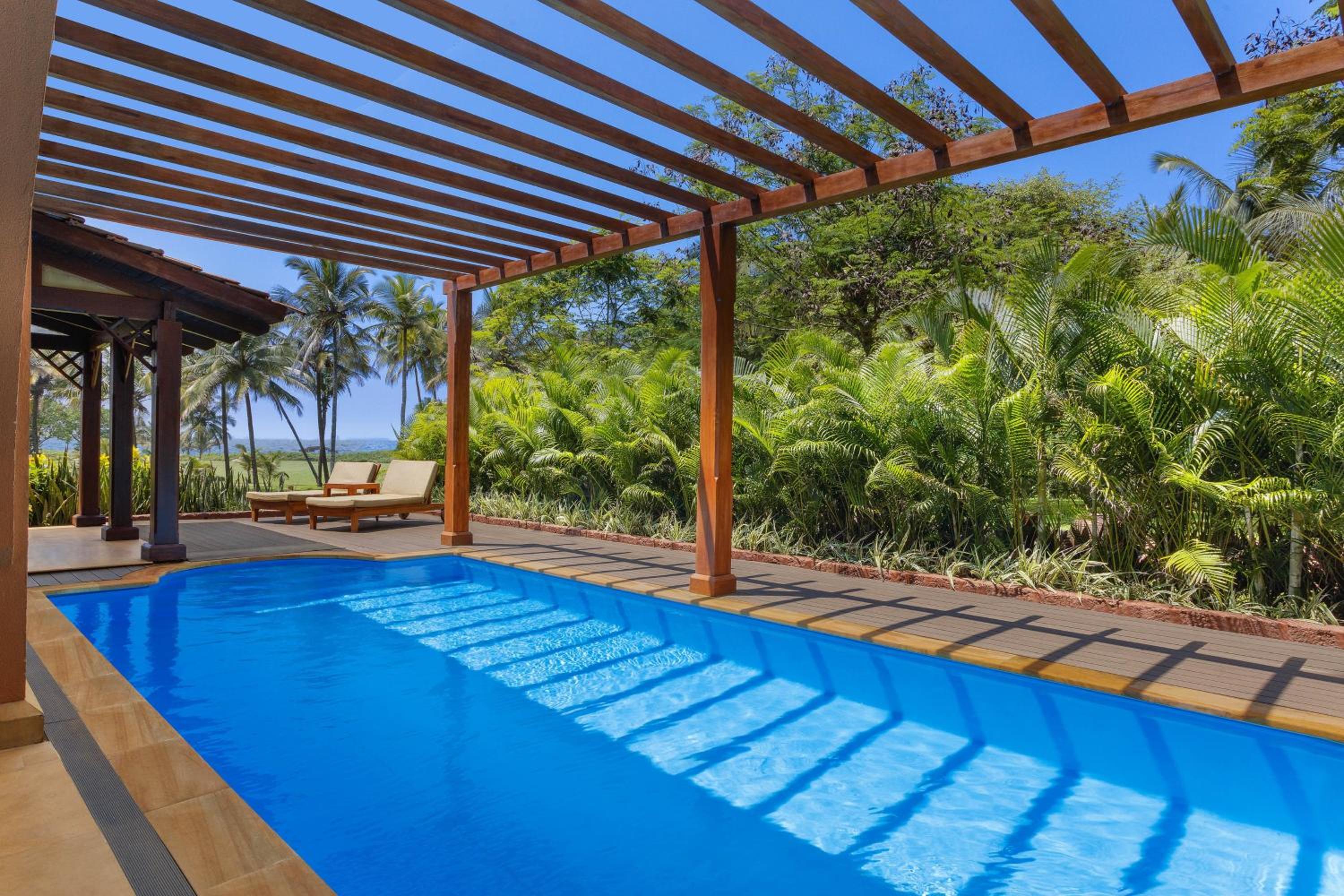 One-Bedroom Lap Pool Suite – Ground Floor photo