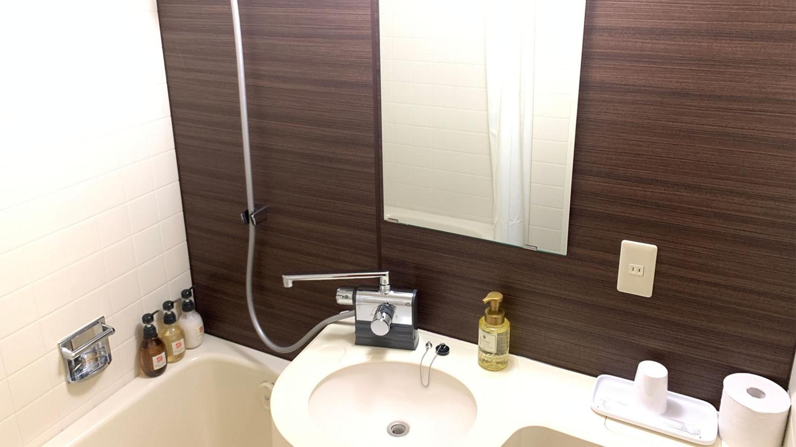 Superior Single Room - Non-Smoking - Photo 2