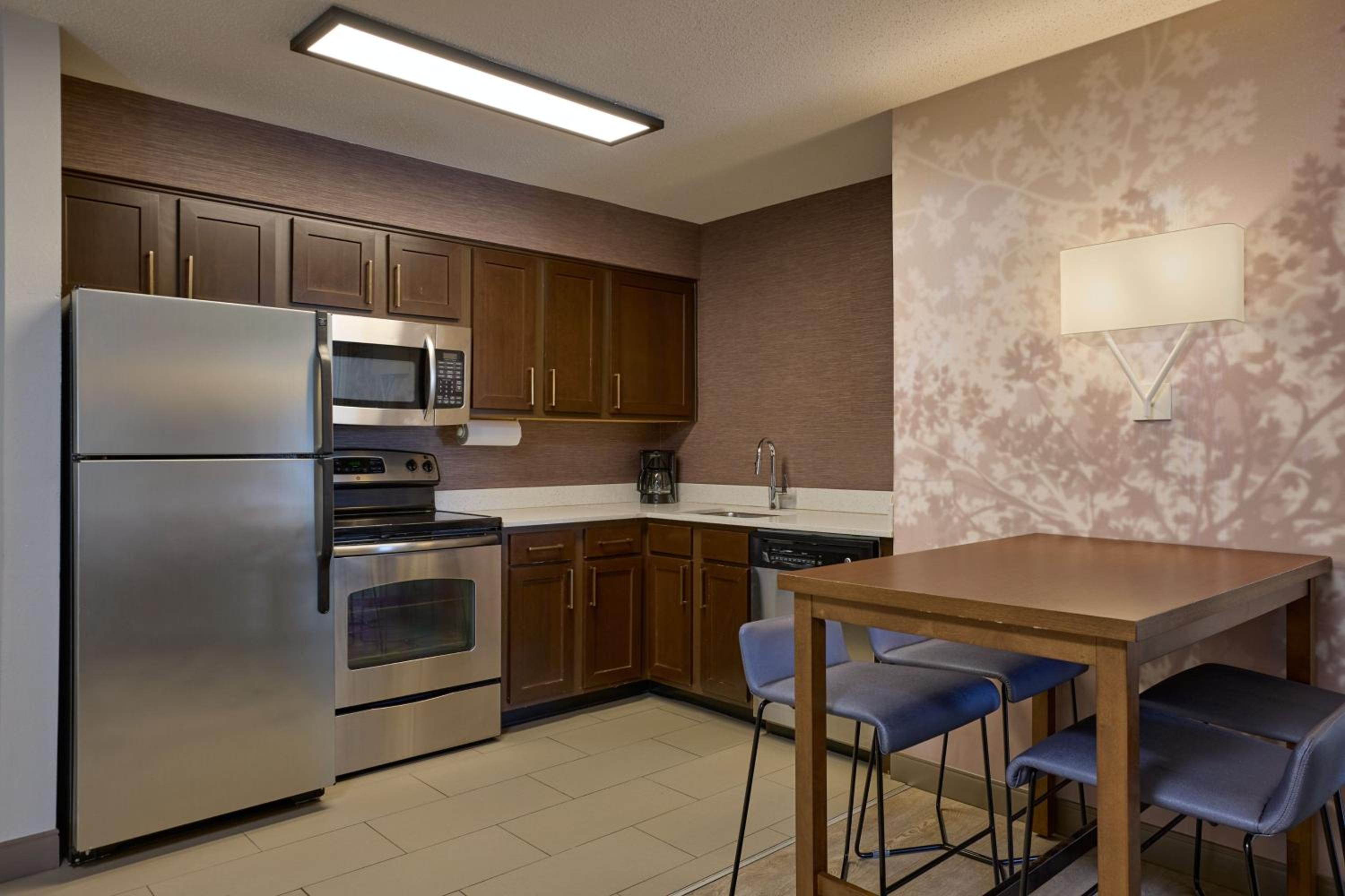 2 Bedroom Suite photo 2