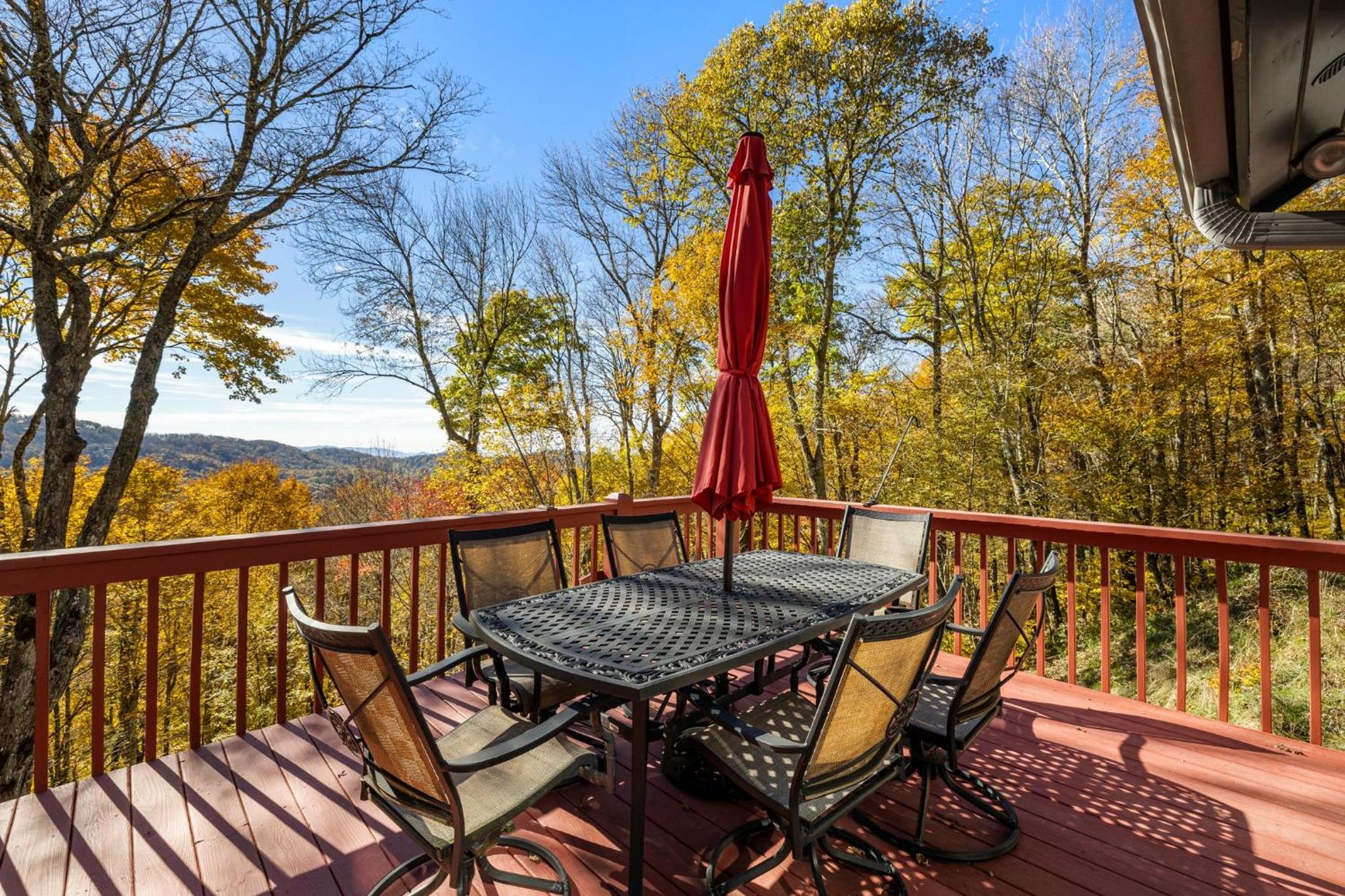 Four-Bedroom Holiday Home photo 2