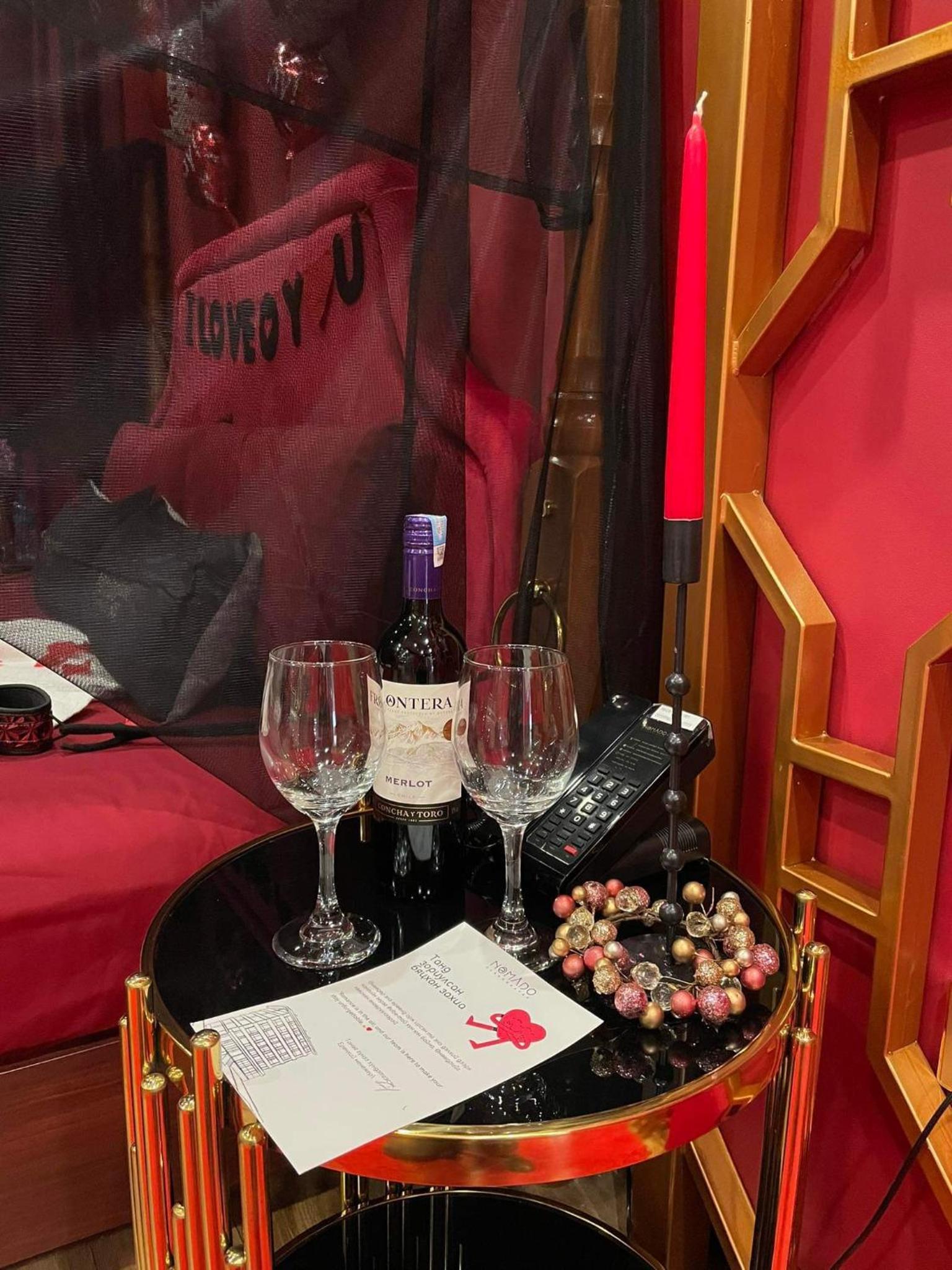 Queen Room photo 1