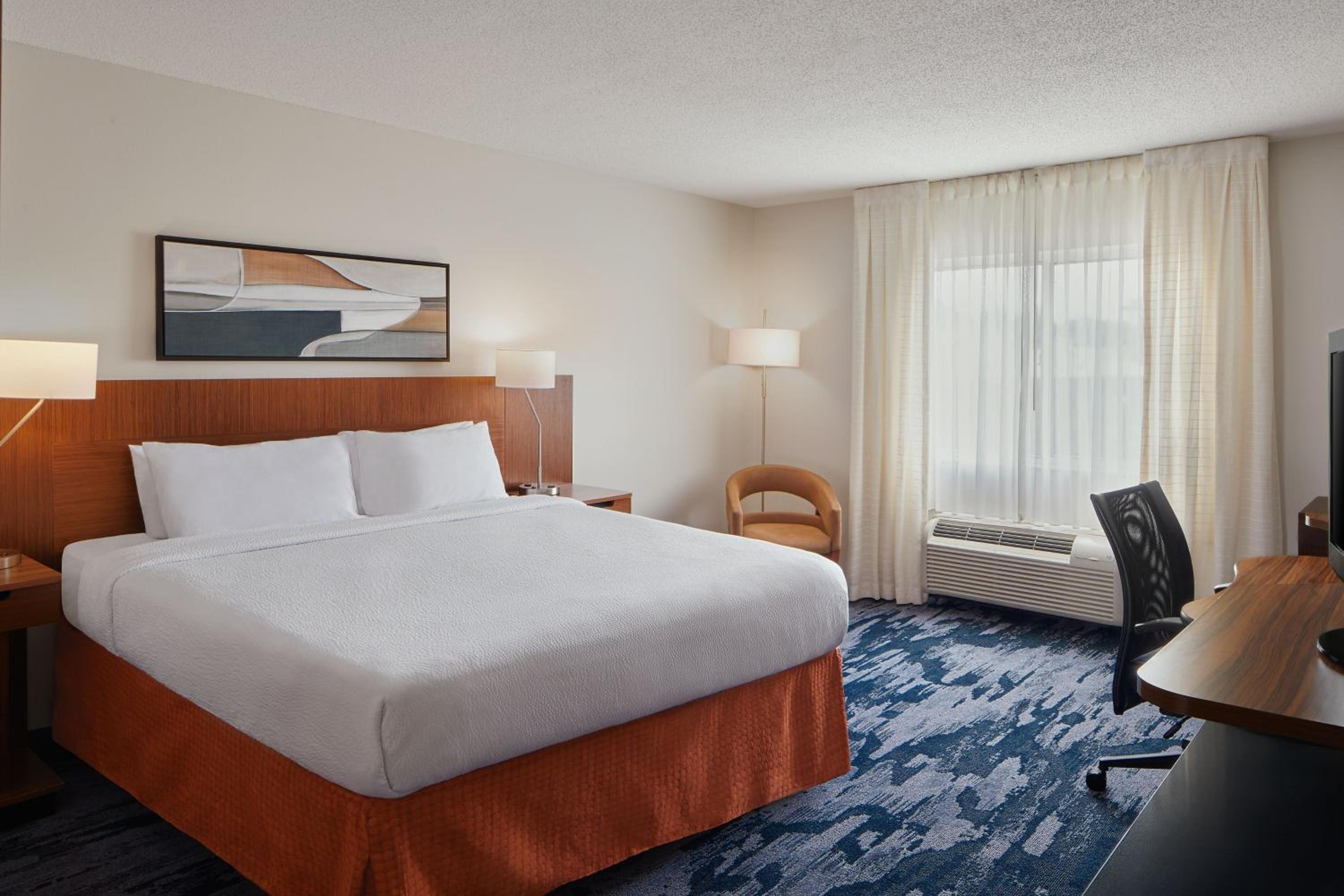 King Room - Hearing Accessible - Photo 2
