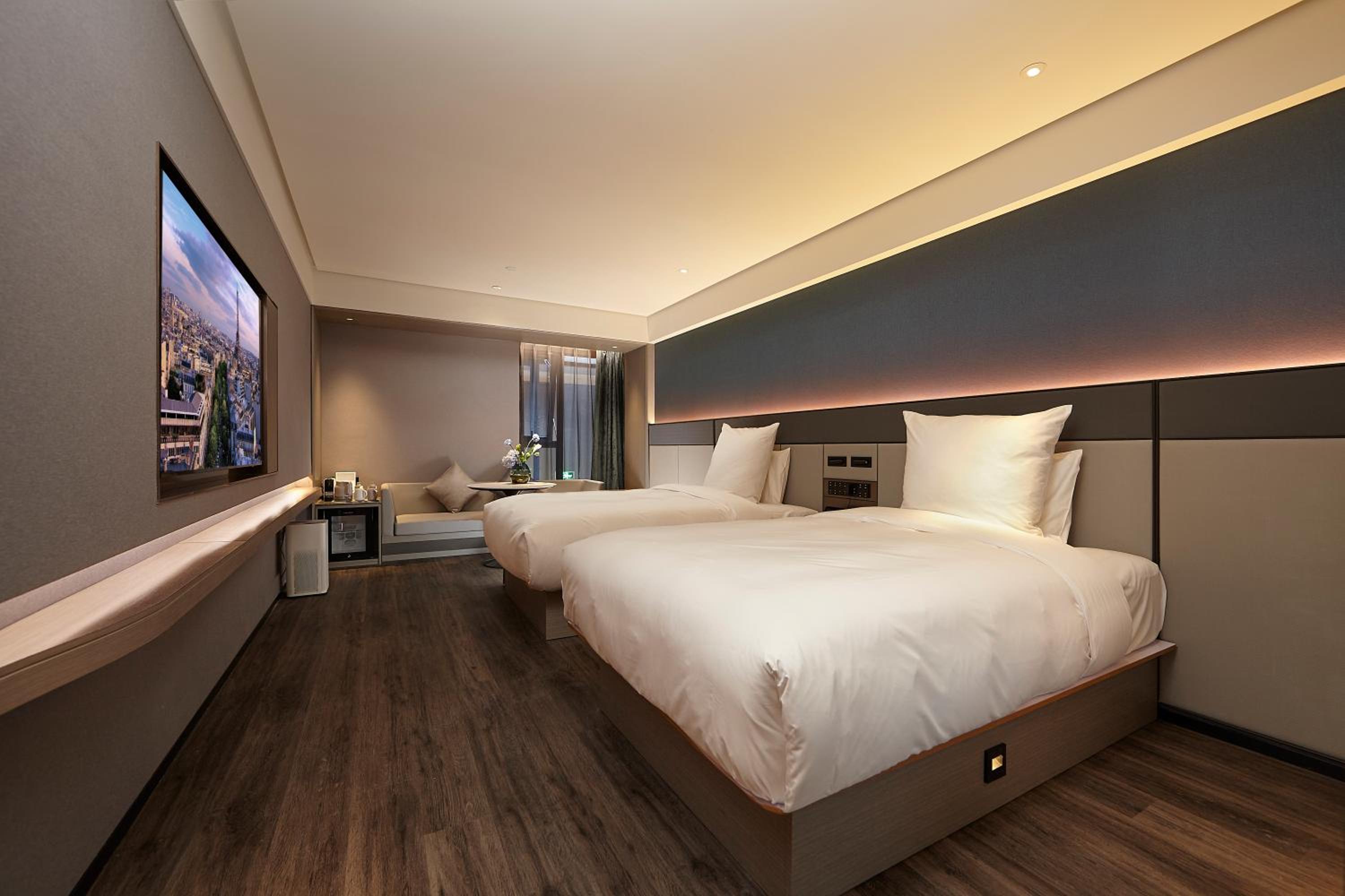 Superior Twin Room photo 2