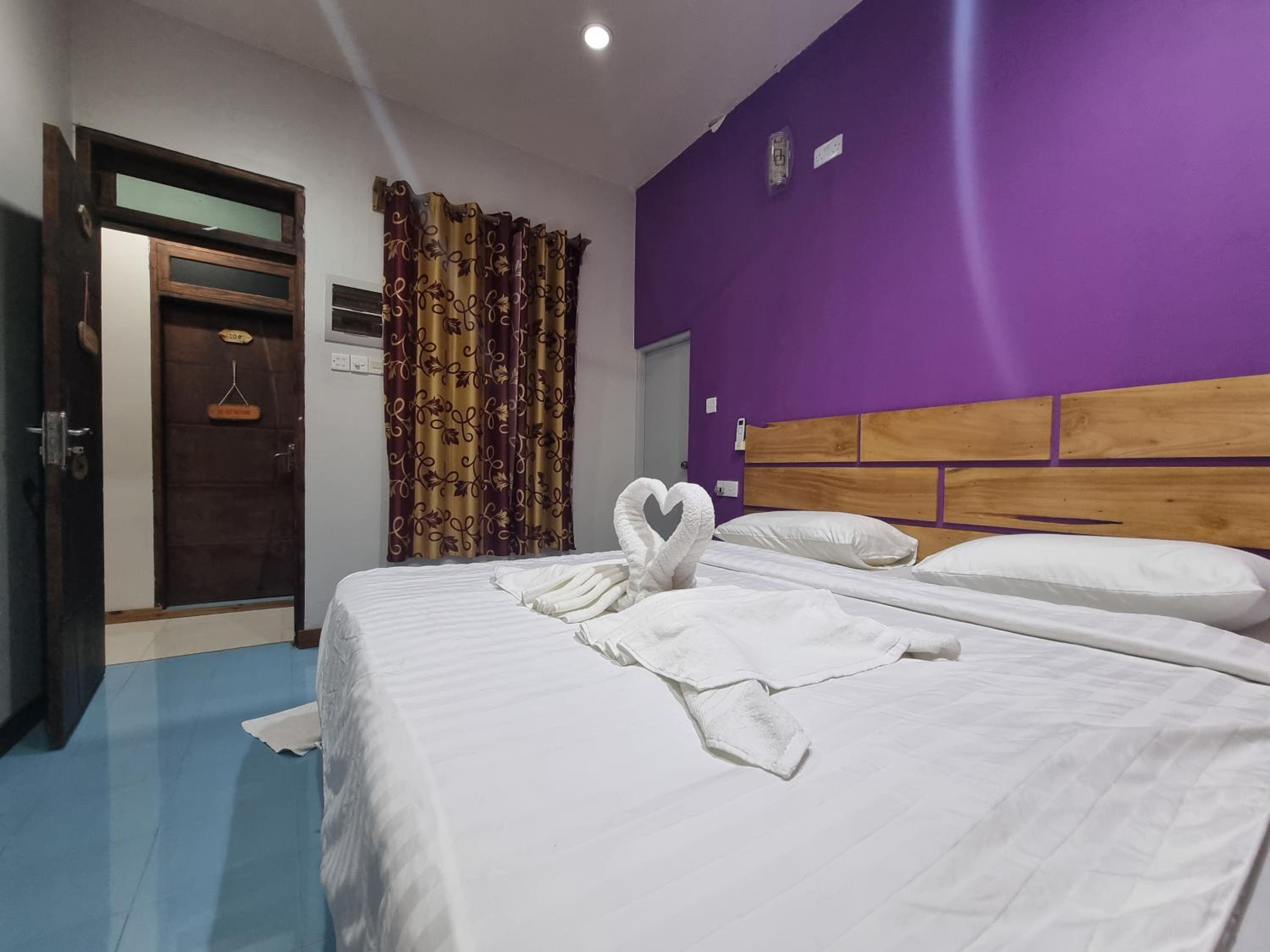 Double or Twin Room with Private Bathroom