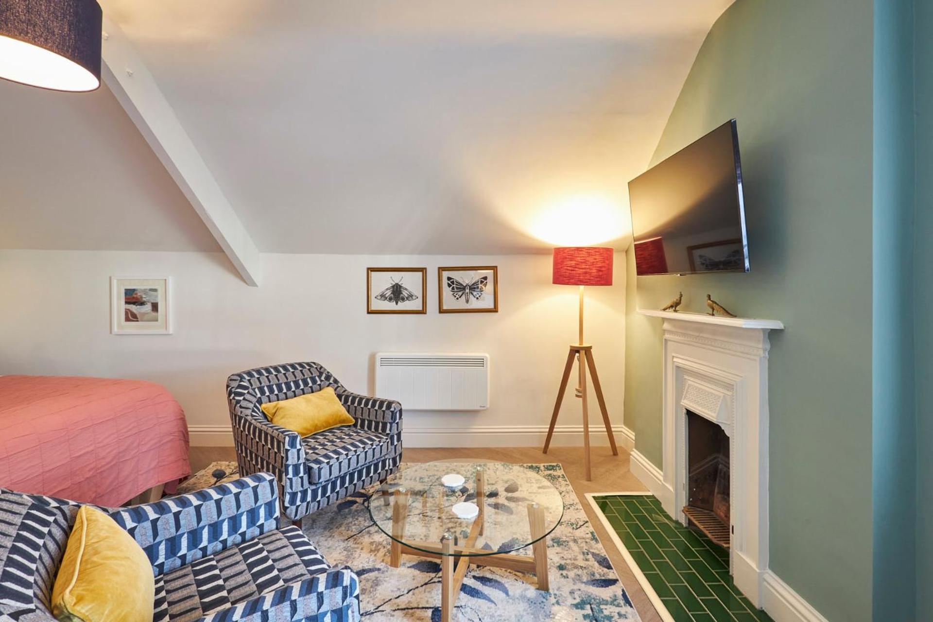 Studio Apartment photo 3