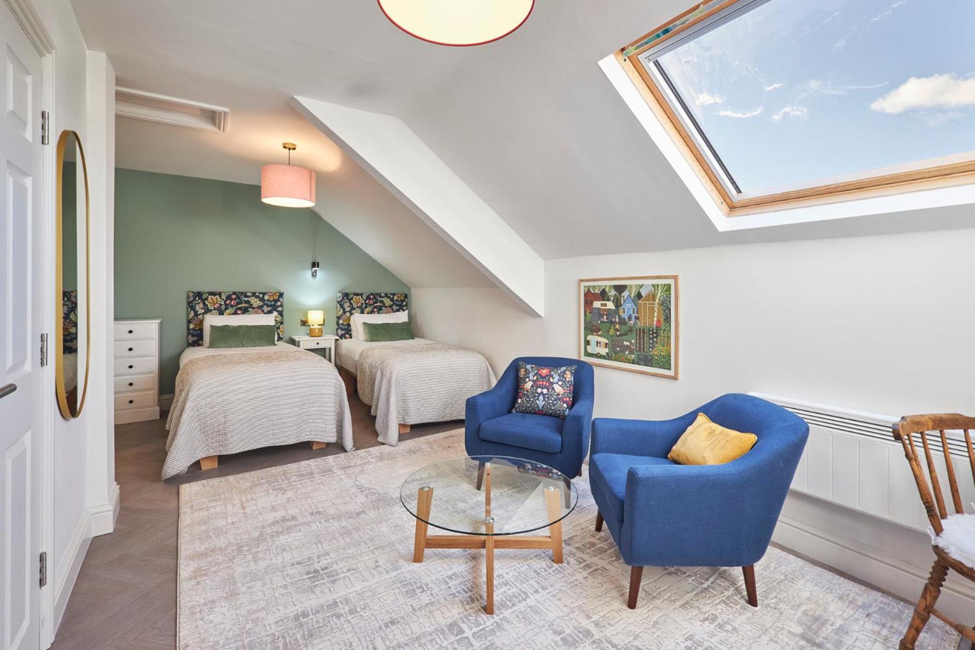 Deluxe Twin Room