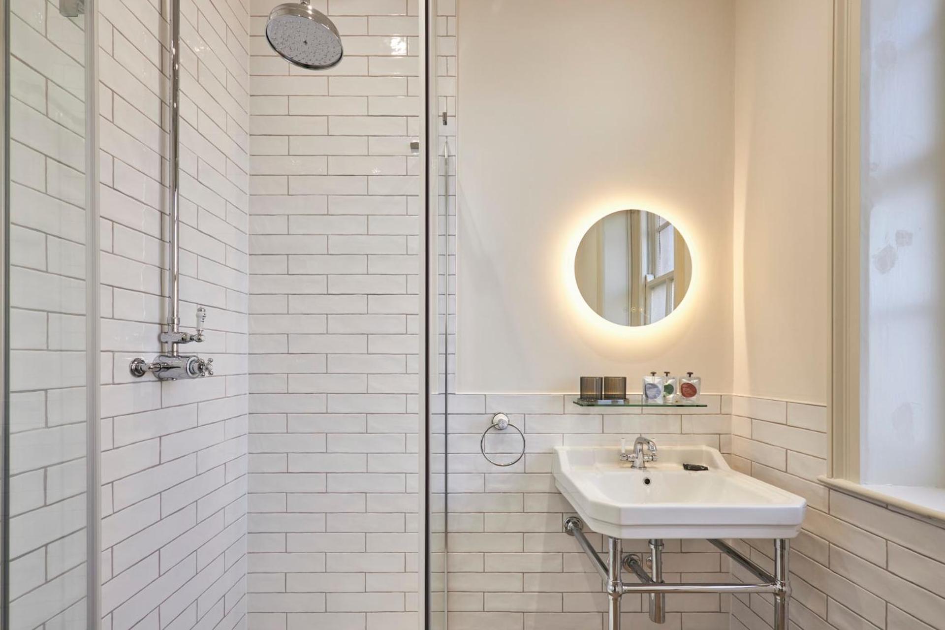 Studio Apartment photo 2