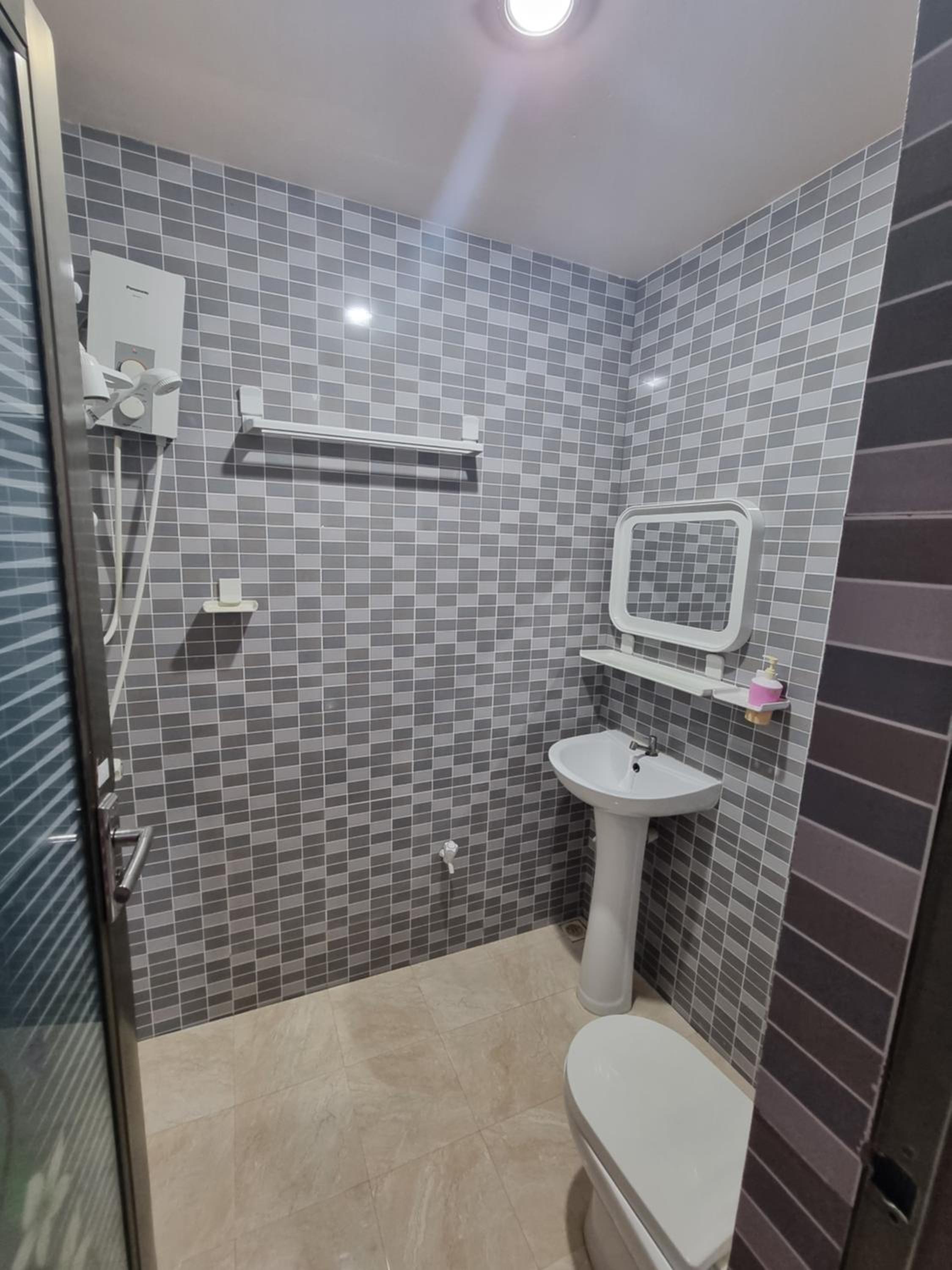 Double Room with Private Bathroom photo 3
