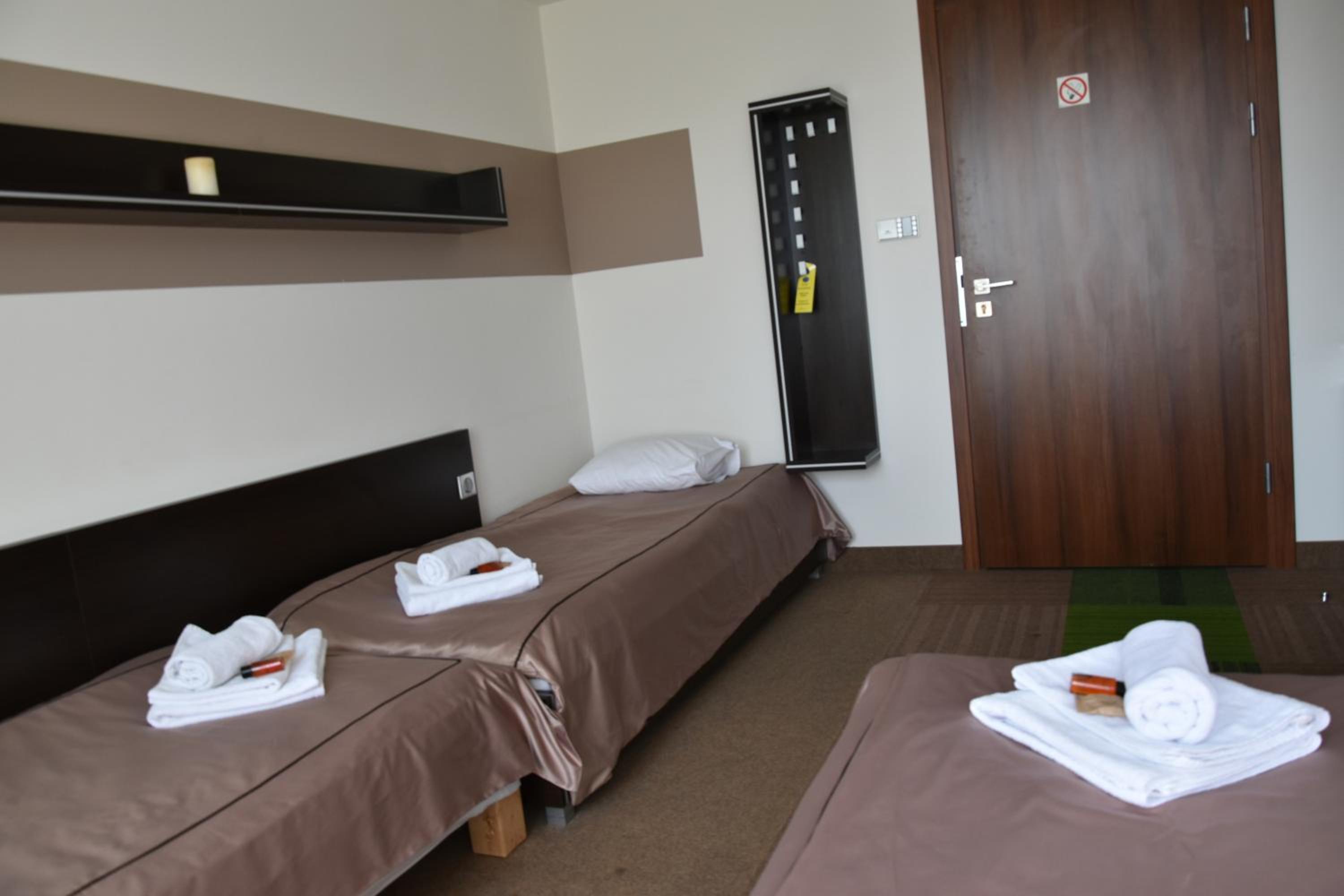 Triple Room - Photo 1