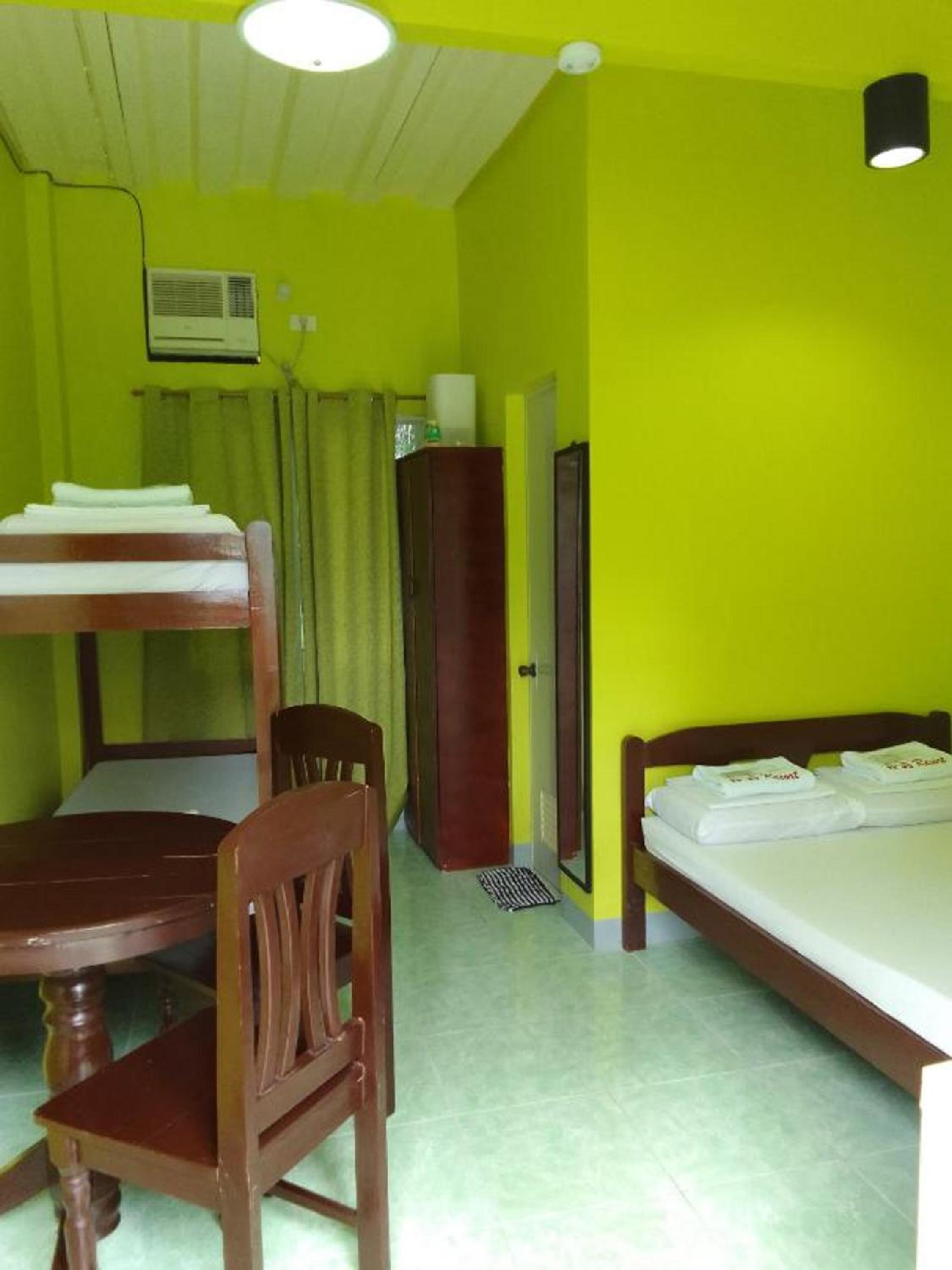 Deluxe Room - Photo 4