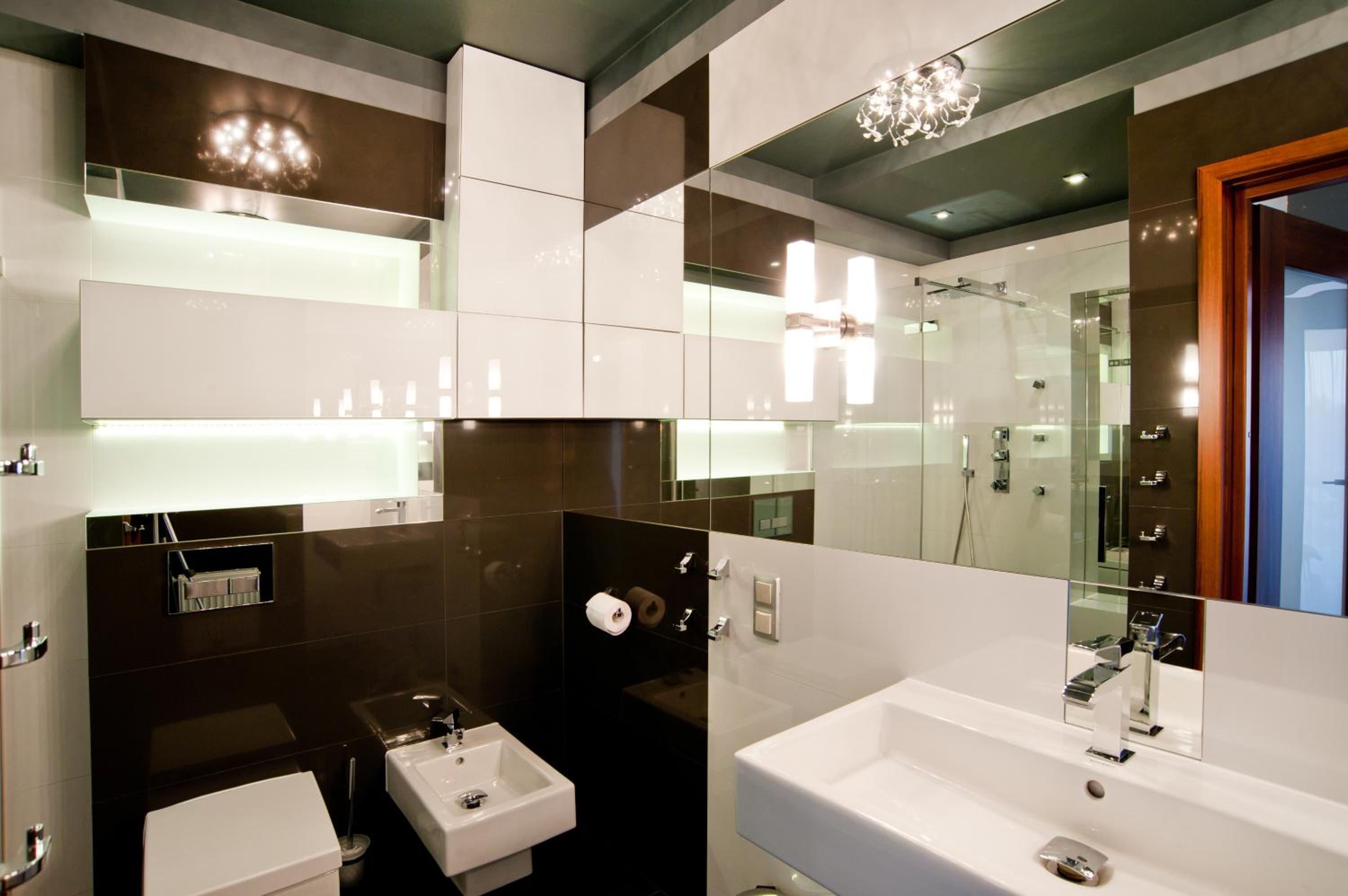Two-Bedroom Apartment - Photo 4