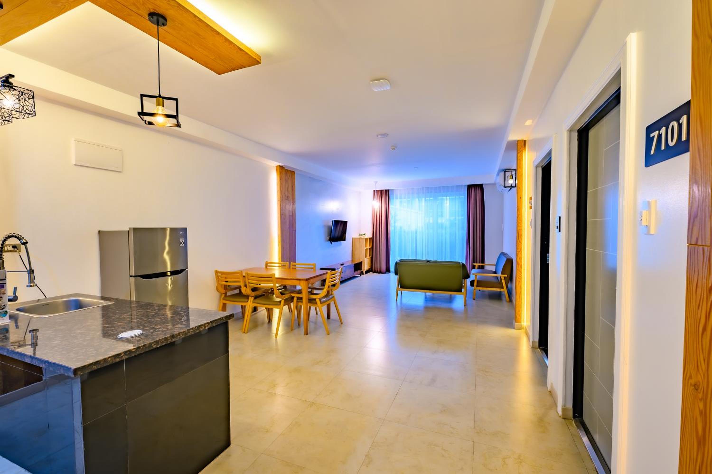 Villa with Private Pool - Photo 1