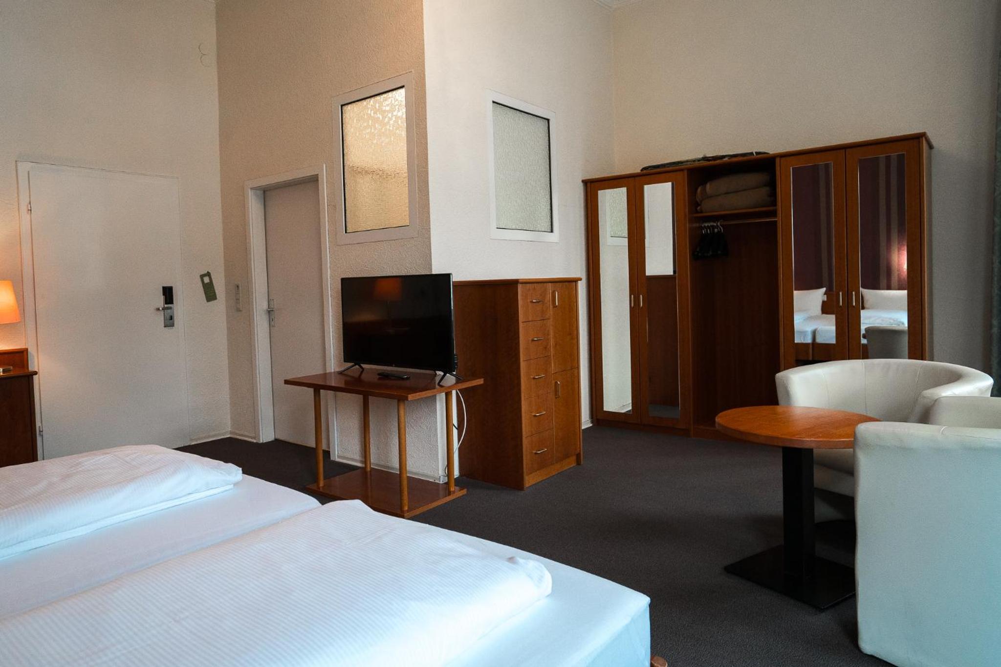 Superior Double Room - Photo 8