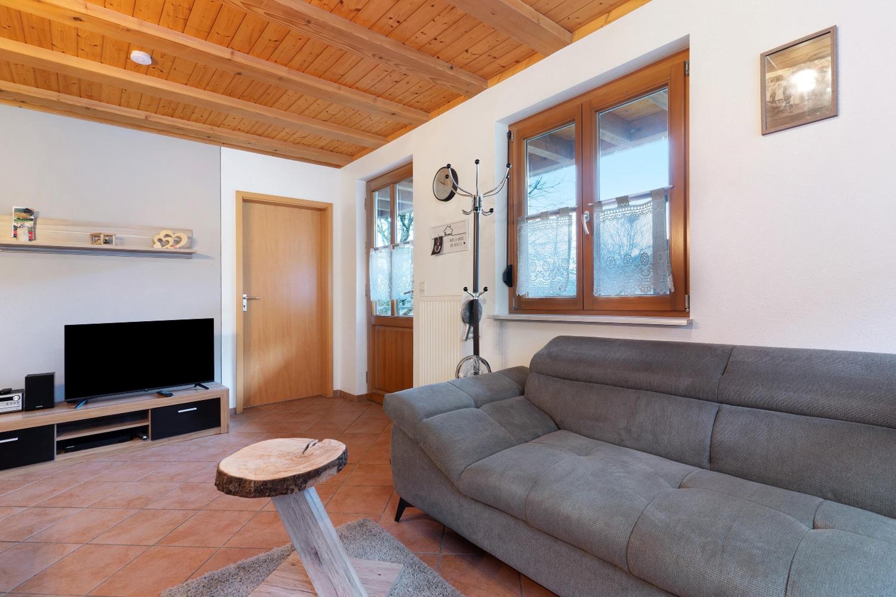 Two-Bedroom Deluxe Apartment with Garden View