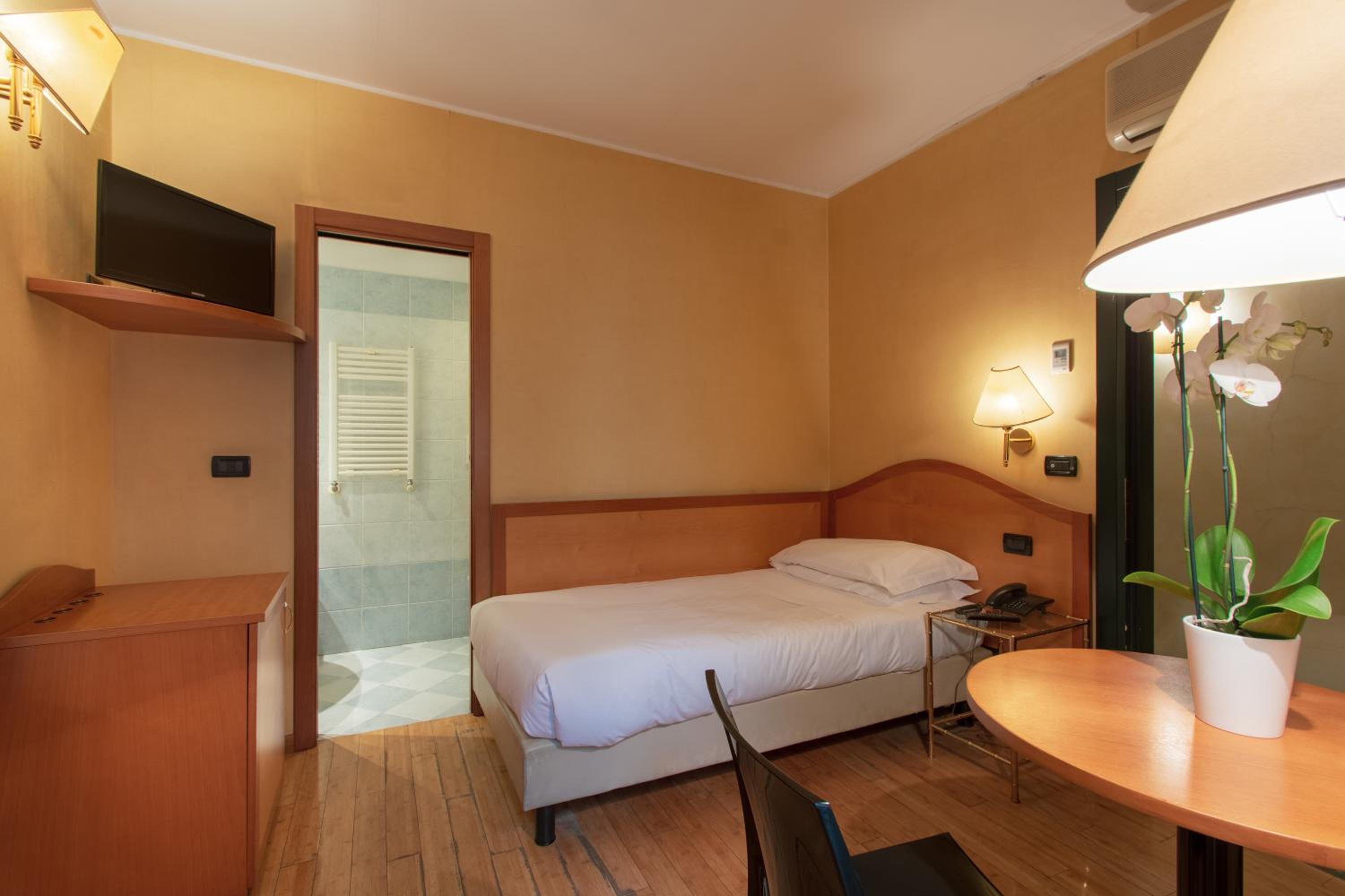 Single Room
