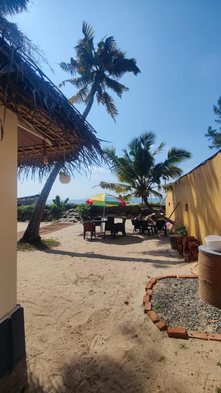 Deluxe Double Room with Balcony and Sea View photo 3