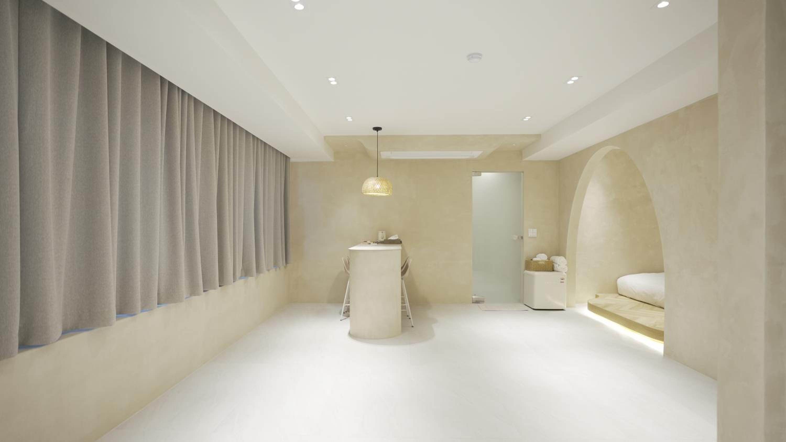 STAY A(301) with JACCUZZI 19PY - Photo 2