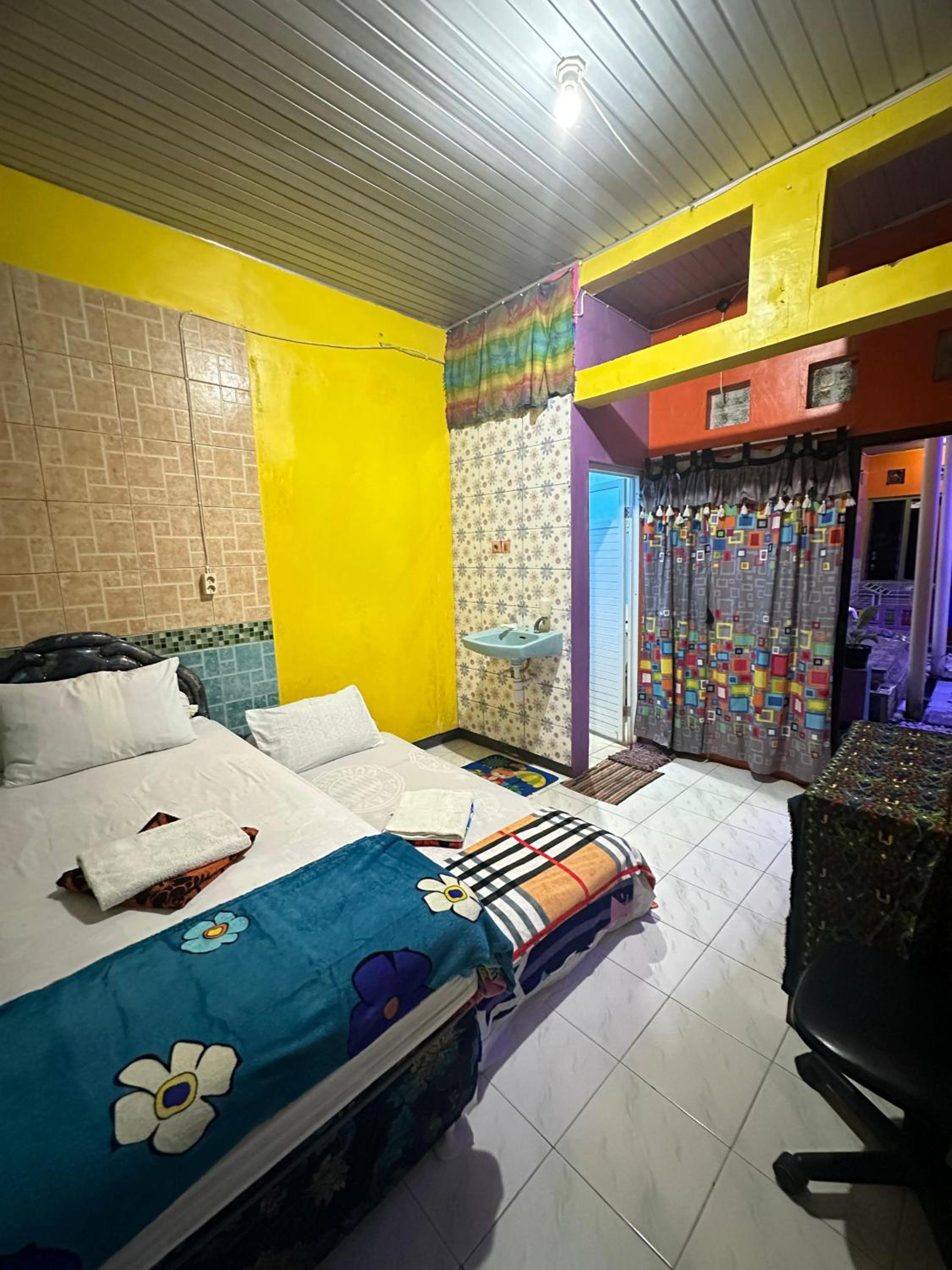 Standard Twin Room photo 2