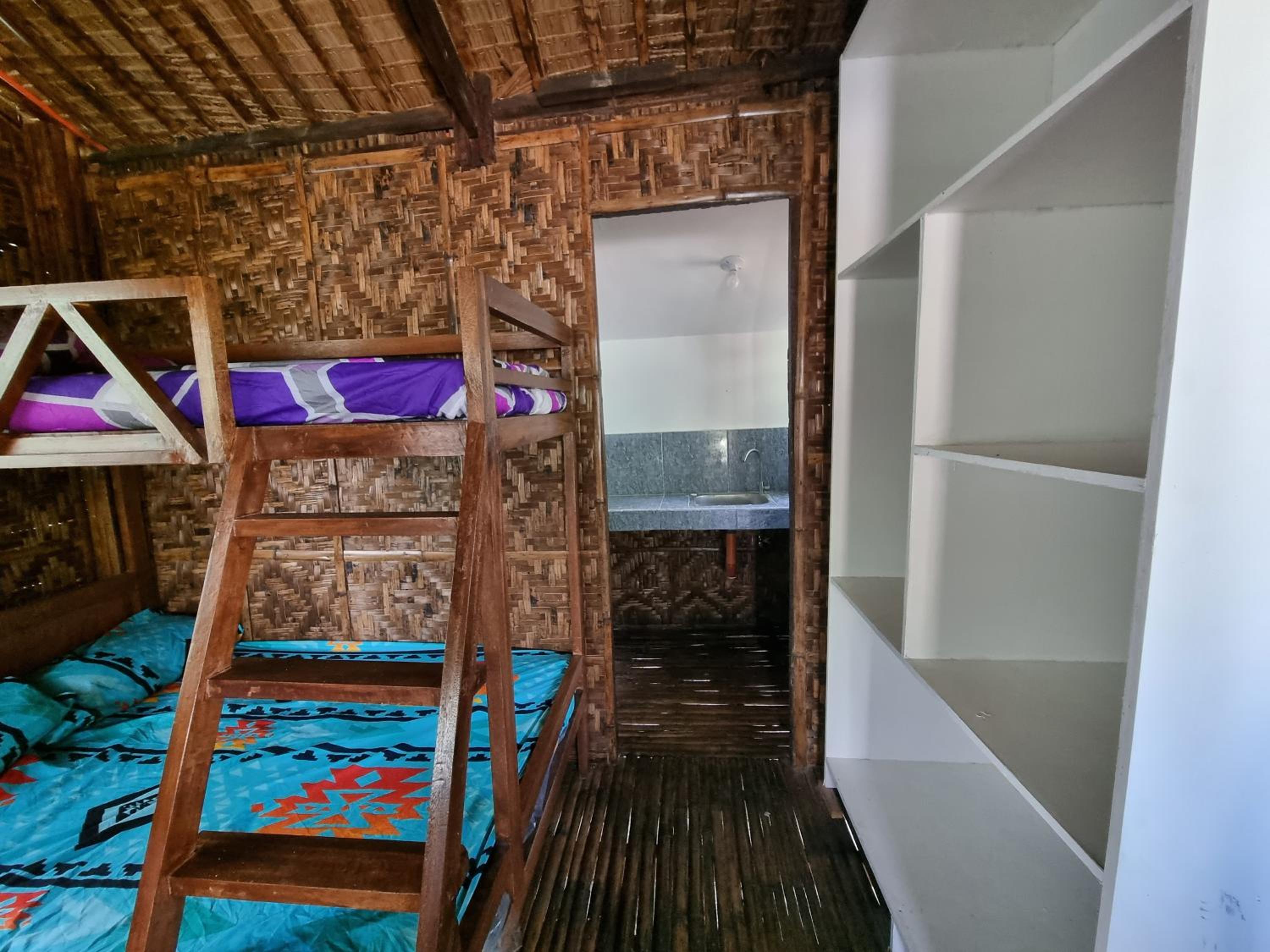 Family Studio - Photo 3