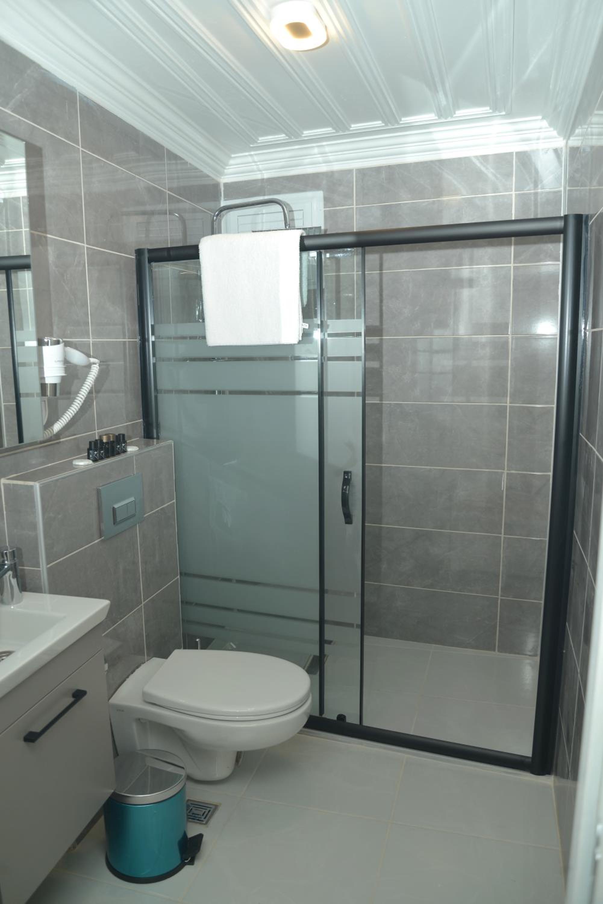 Deluxe Double Room with Sea View photo 2