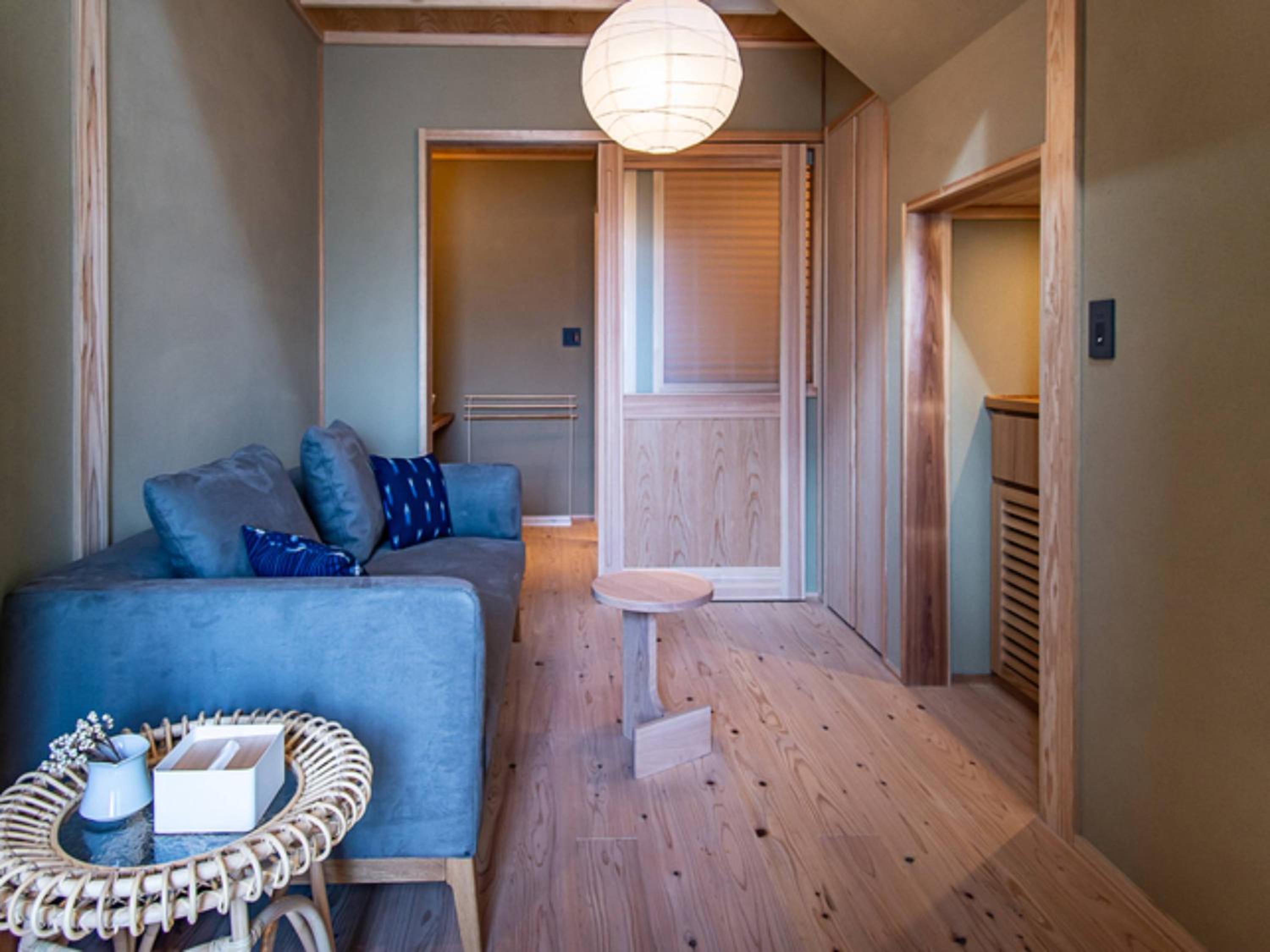 Economy Twin Room - Photo 1