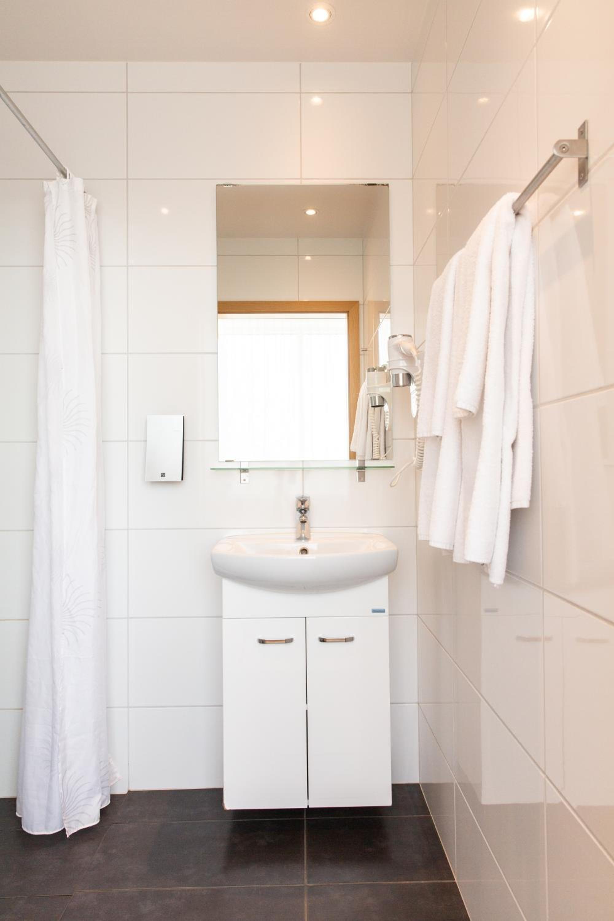 Standard Room - Photo 6