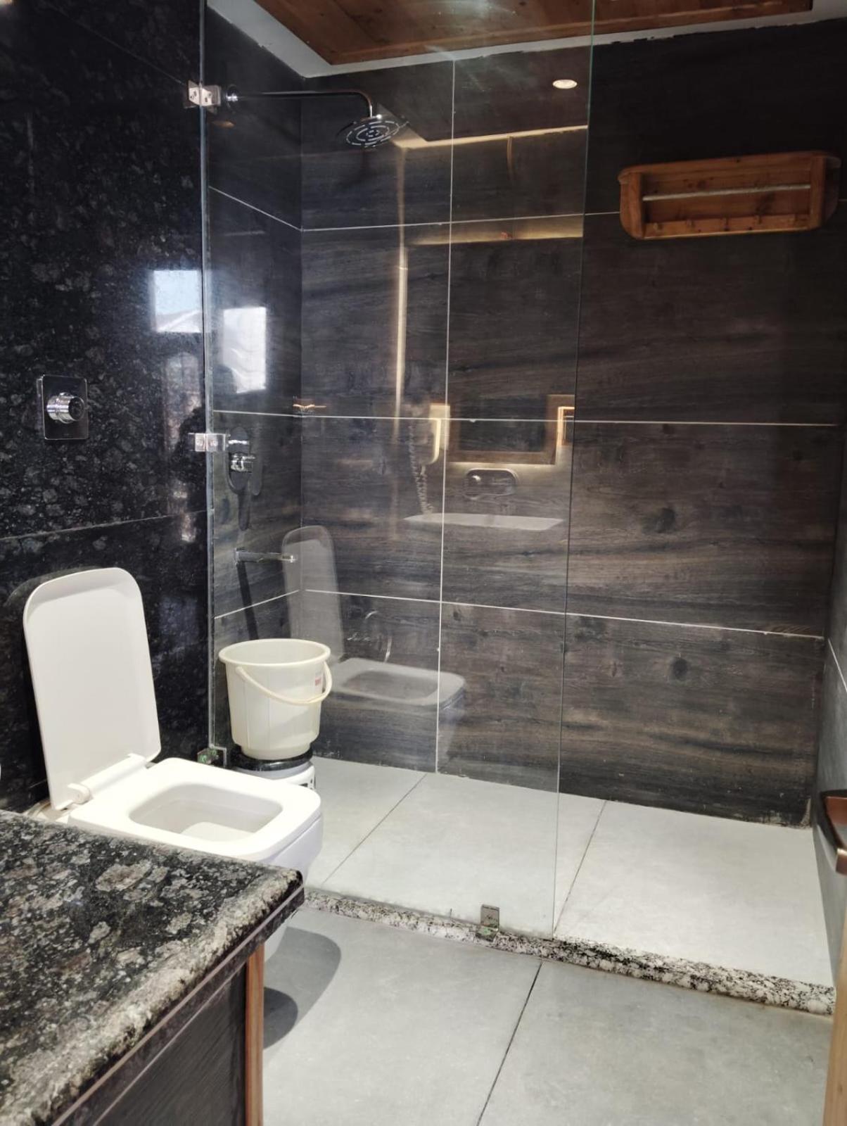 Executive Suite photo 3