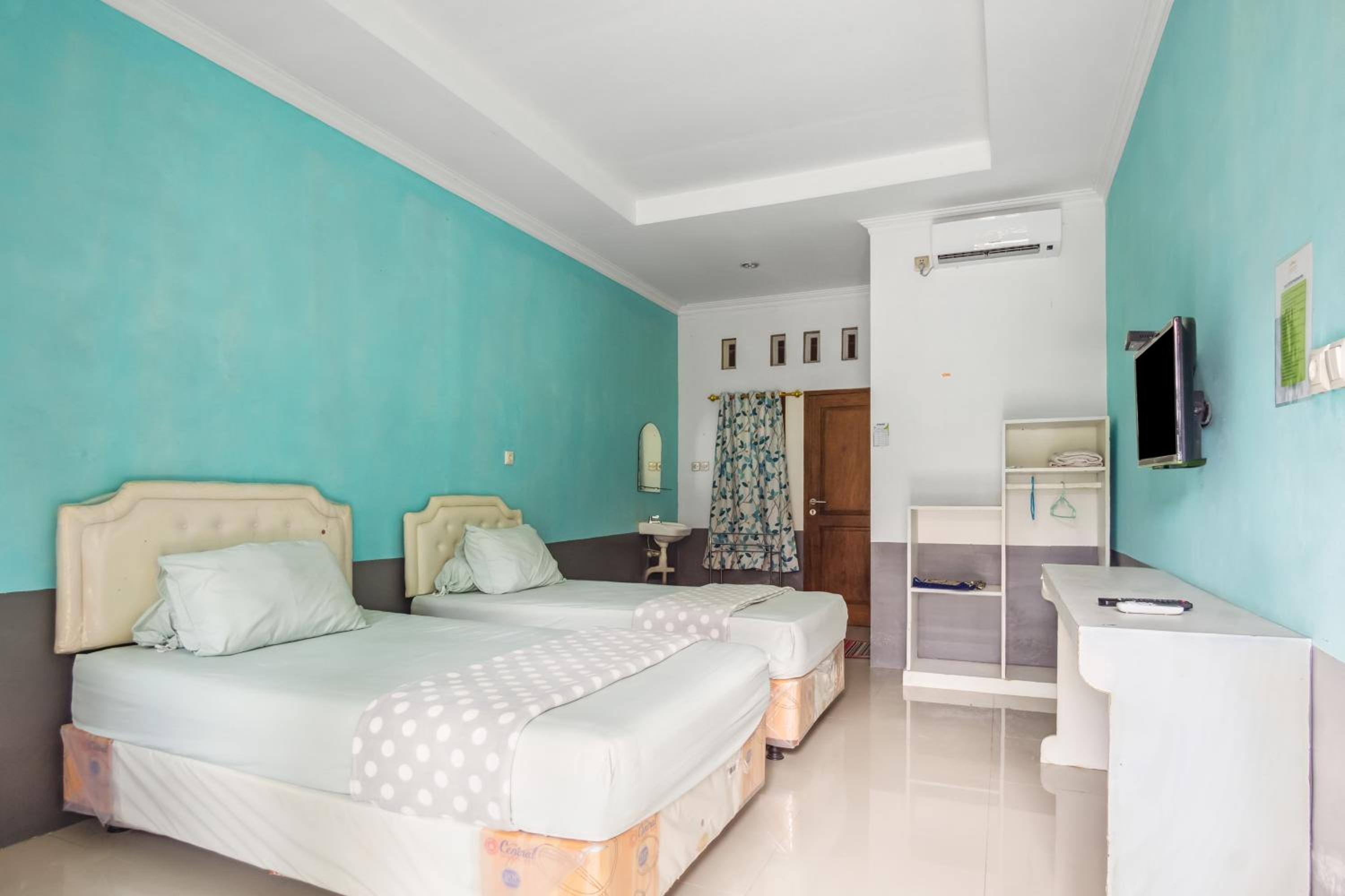 Superior Twin Room photo 1